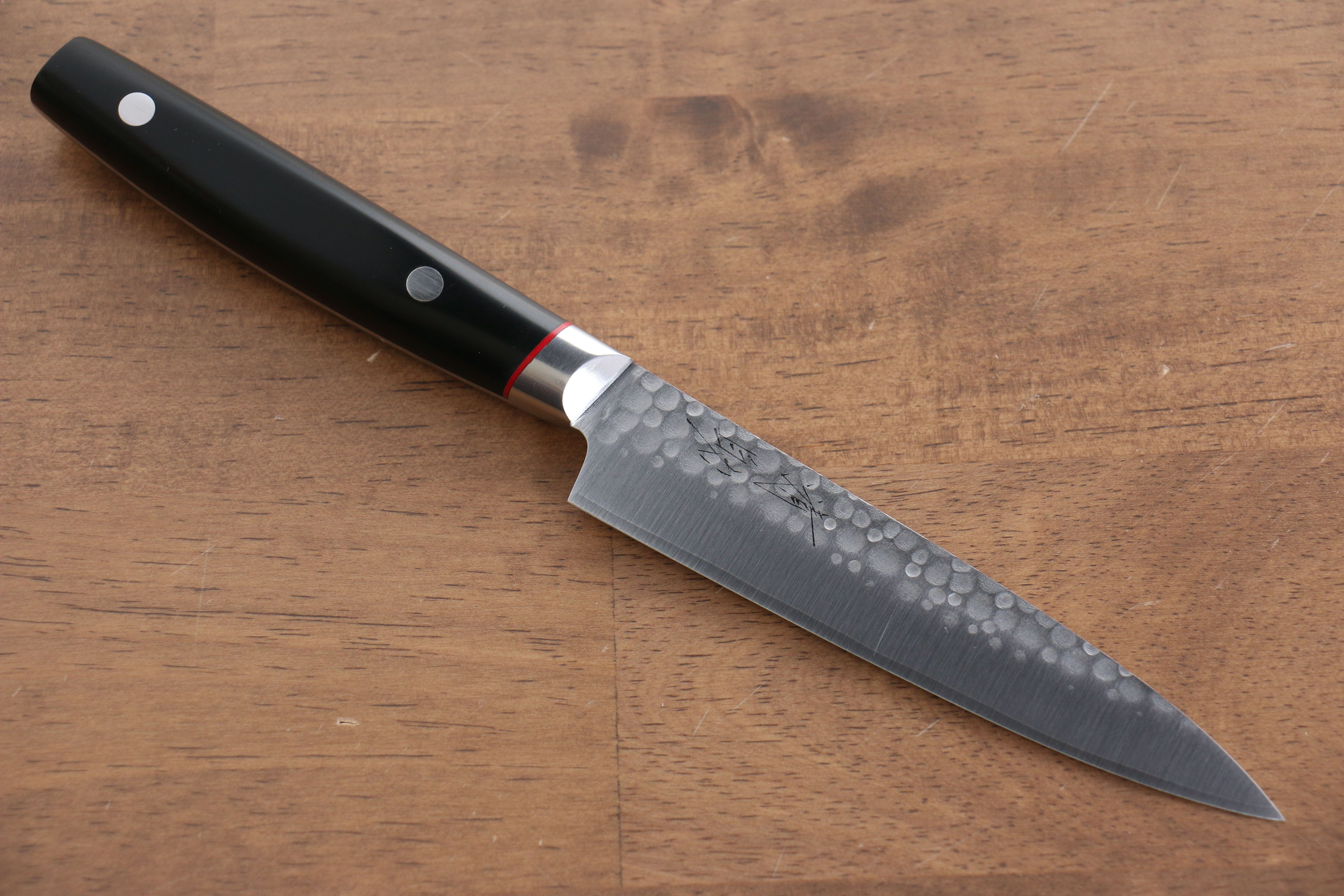 Seisuke PRO-J VG10 Hammered Petty-Utility 120mm Black Micarta Handle - Japanny - Best Japanese Knife