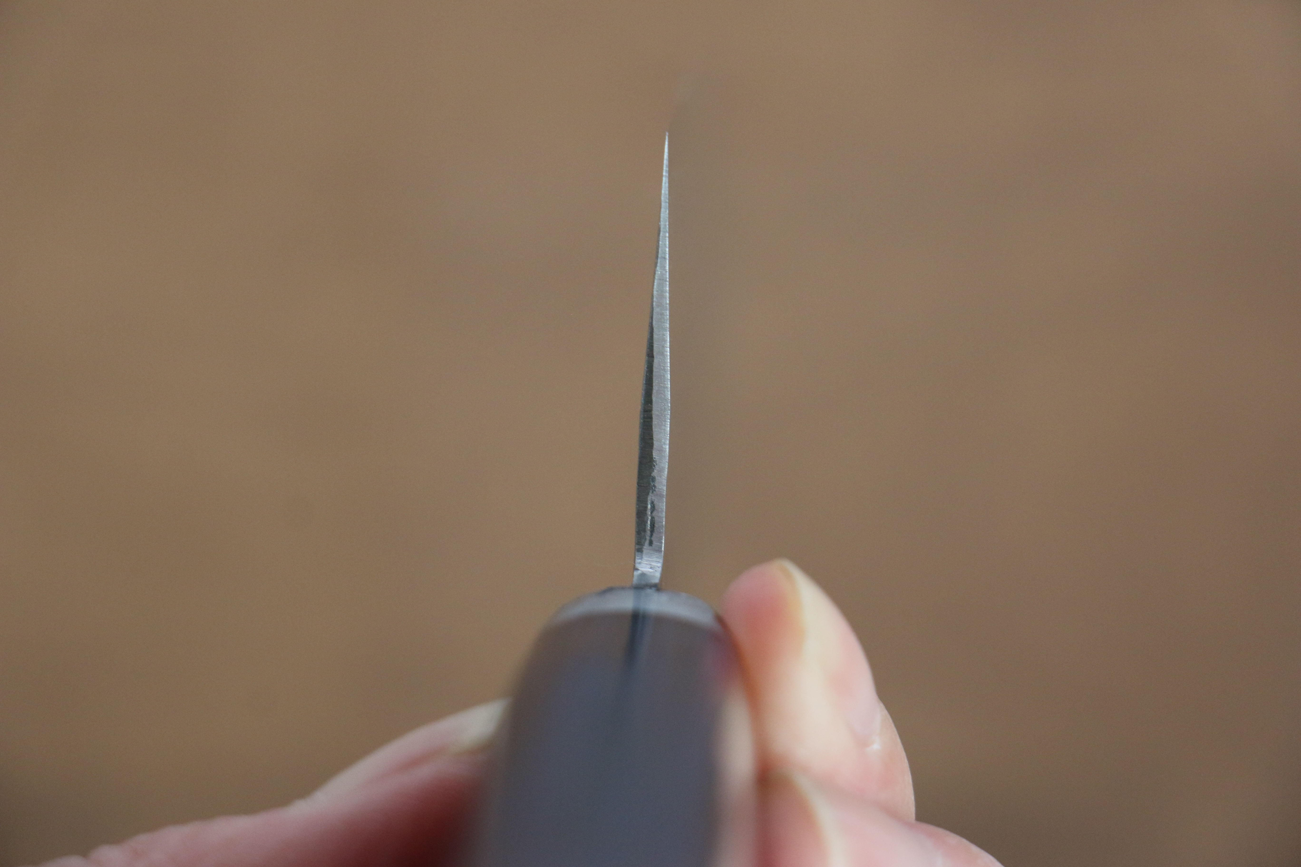 Kunihira Kokuryu VG10 Hammered Santoku 170mm Blue Pakka wood Handle - Japanny - Best Japanese Knife