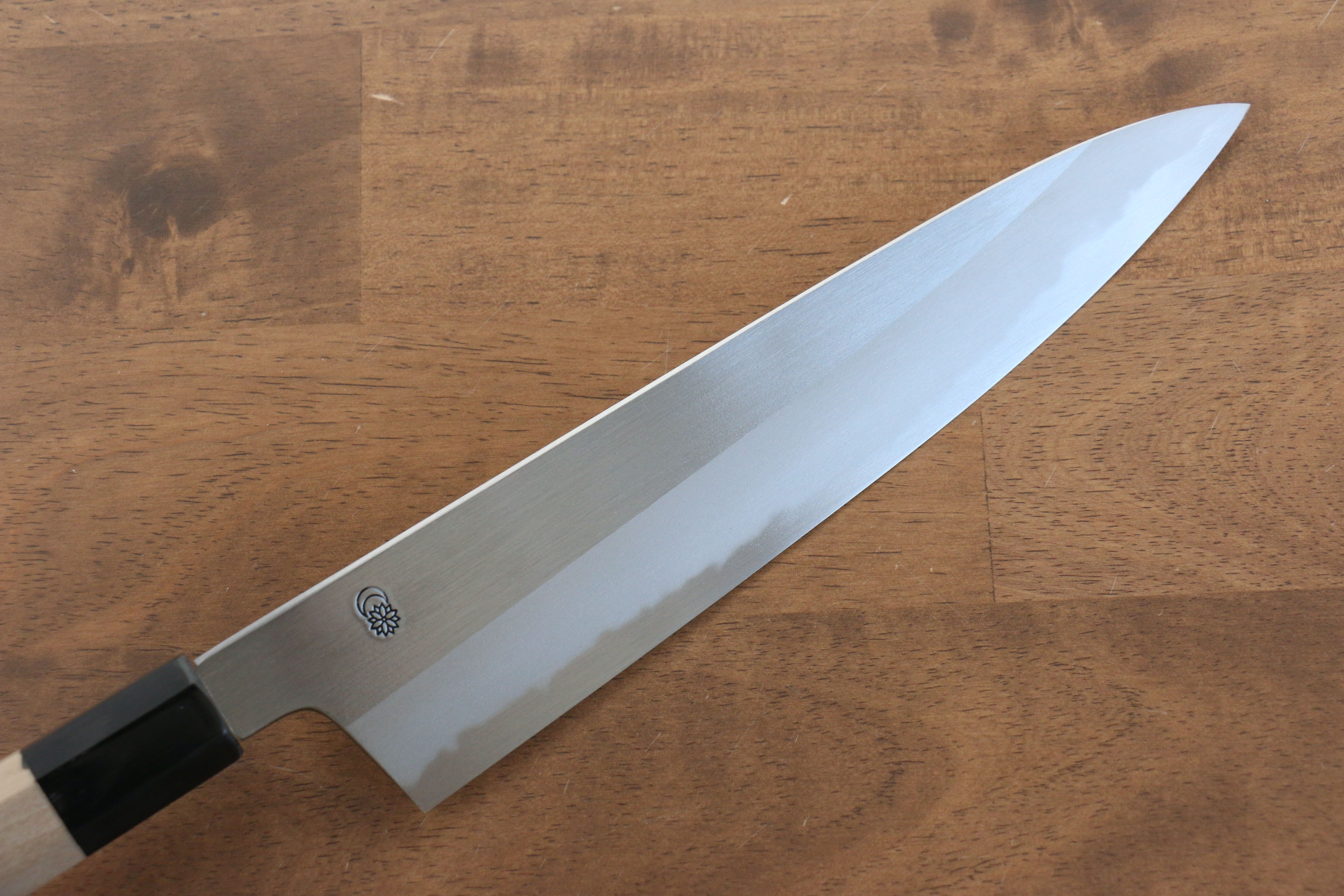 Kikuzuki White Steel No.2 Kasumitogi Gyuto 240mm Magnolia Handle - Japanny - Best Japanese Knife