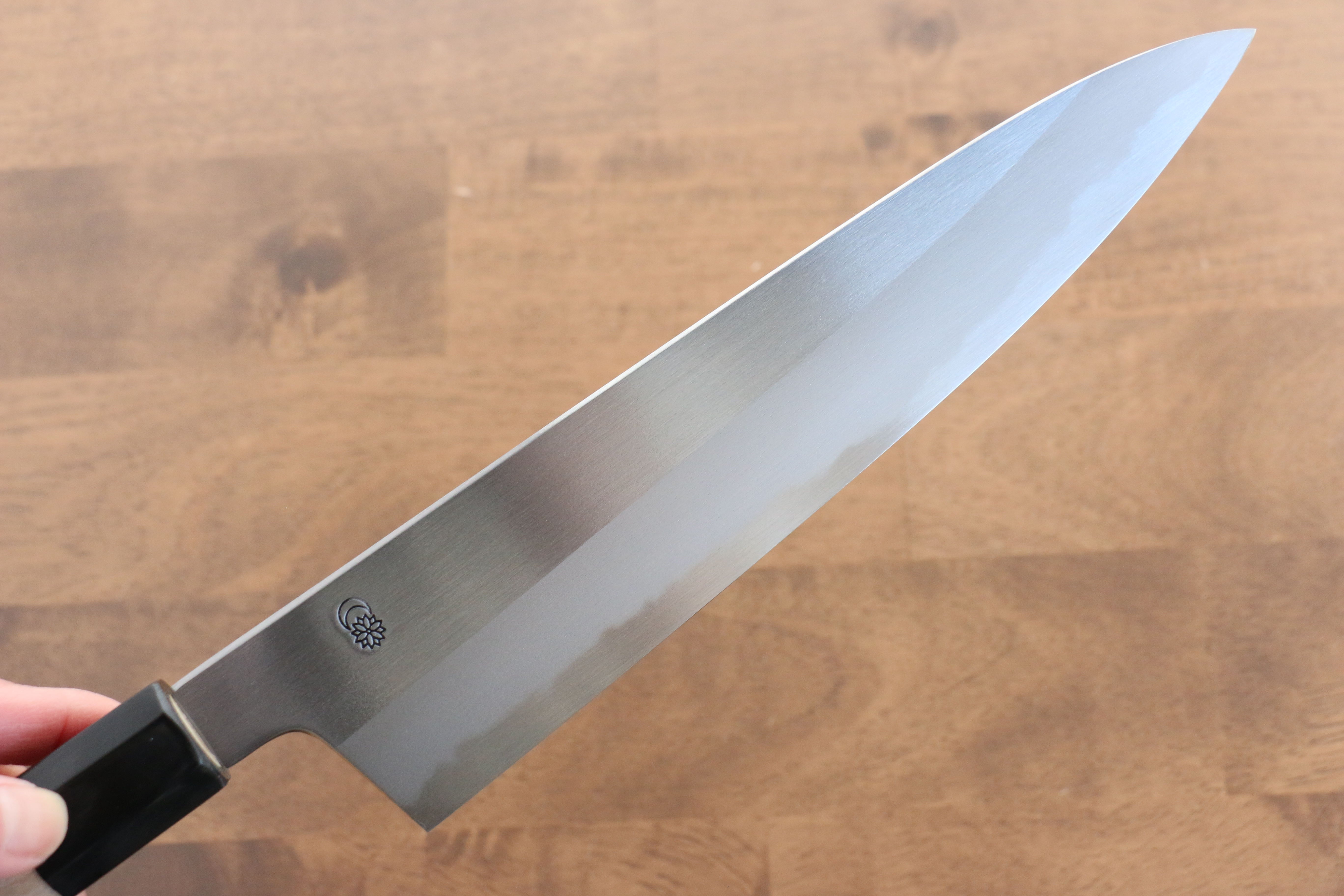 Kikuzuki White Steel No.2 Kasumitogi Gyuto 240mm Magnolia Handle - Japanny - Best Japanese Knife