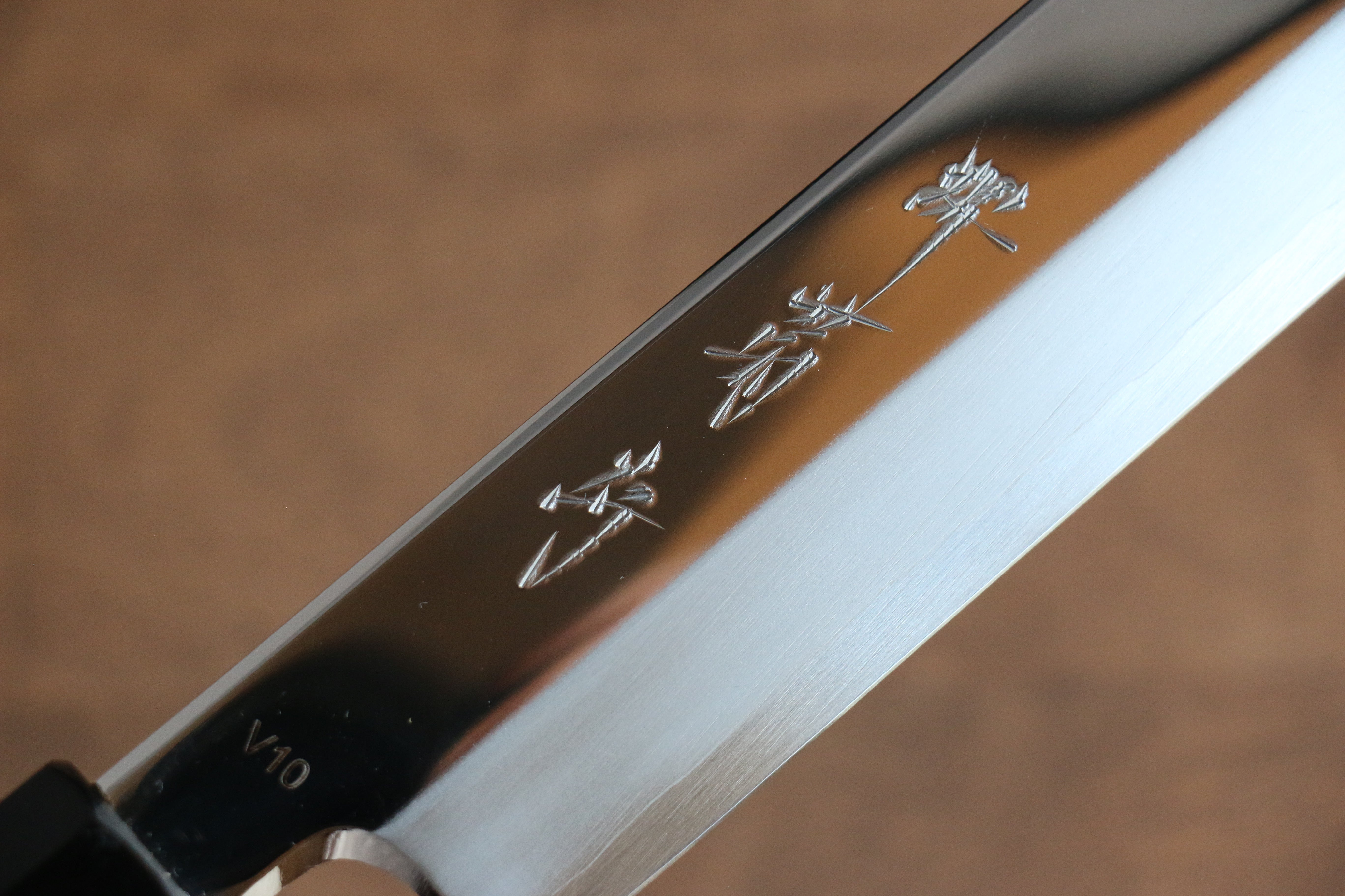 Sakai Kikumori VG10 Mirrored Finish Yanagiba 330mm Magnolia Handle - Japanny - Best Japanese Knife
