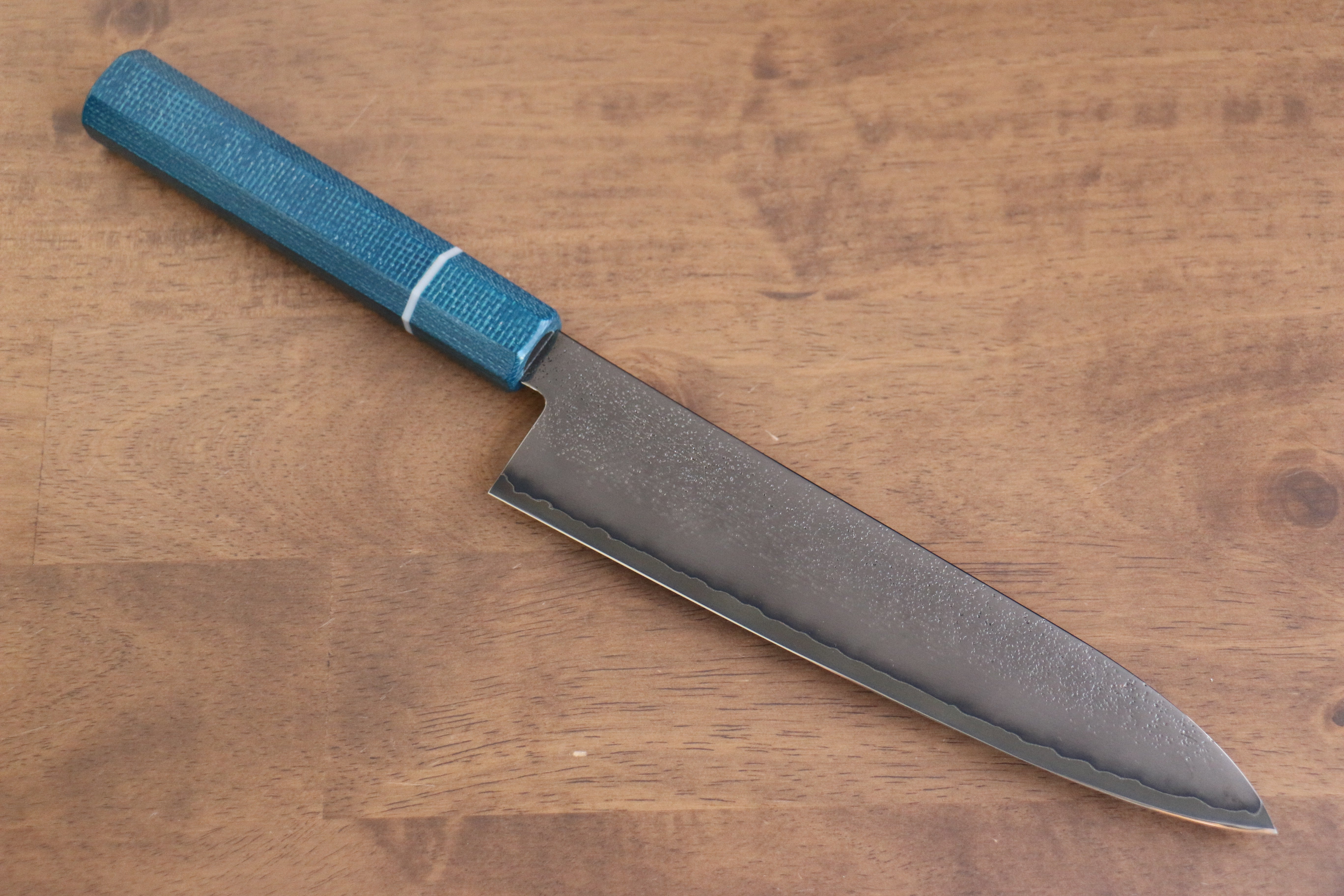 Seisuke VG5 Nashiji black dye Gyuto 210mm Blue Canvas Micarta Handle - Japanny - Best Japanese Knife
