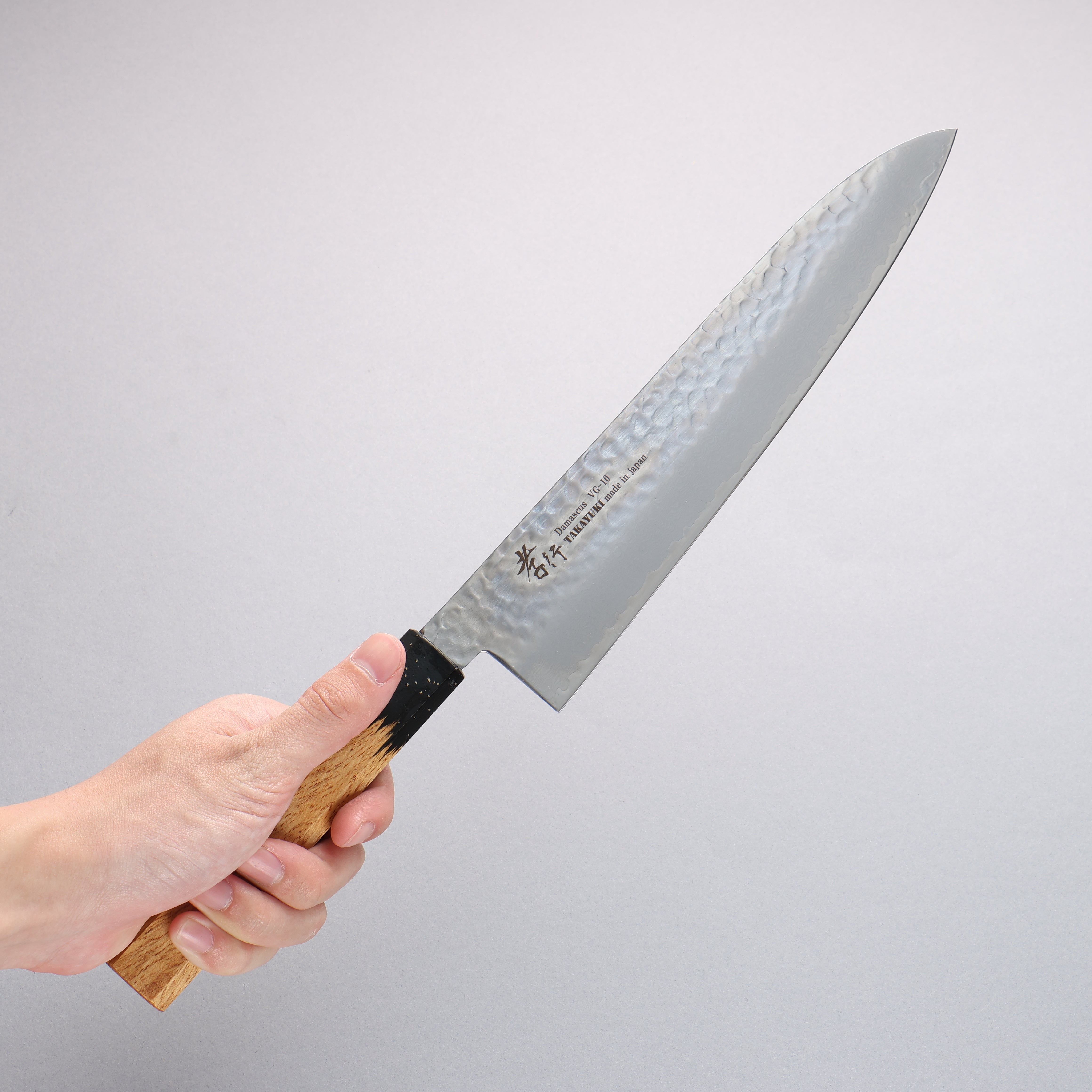 Sakai Takayuki VG10 33 Layer Damascus Gyuto 240mm Live oak Lacquered (Kokushin) Handle - Japanny - Best Japanese Knife
