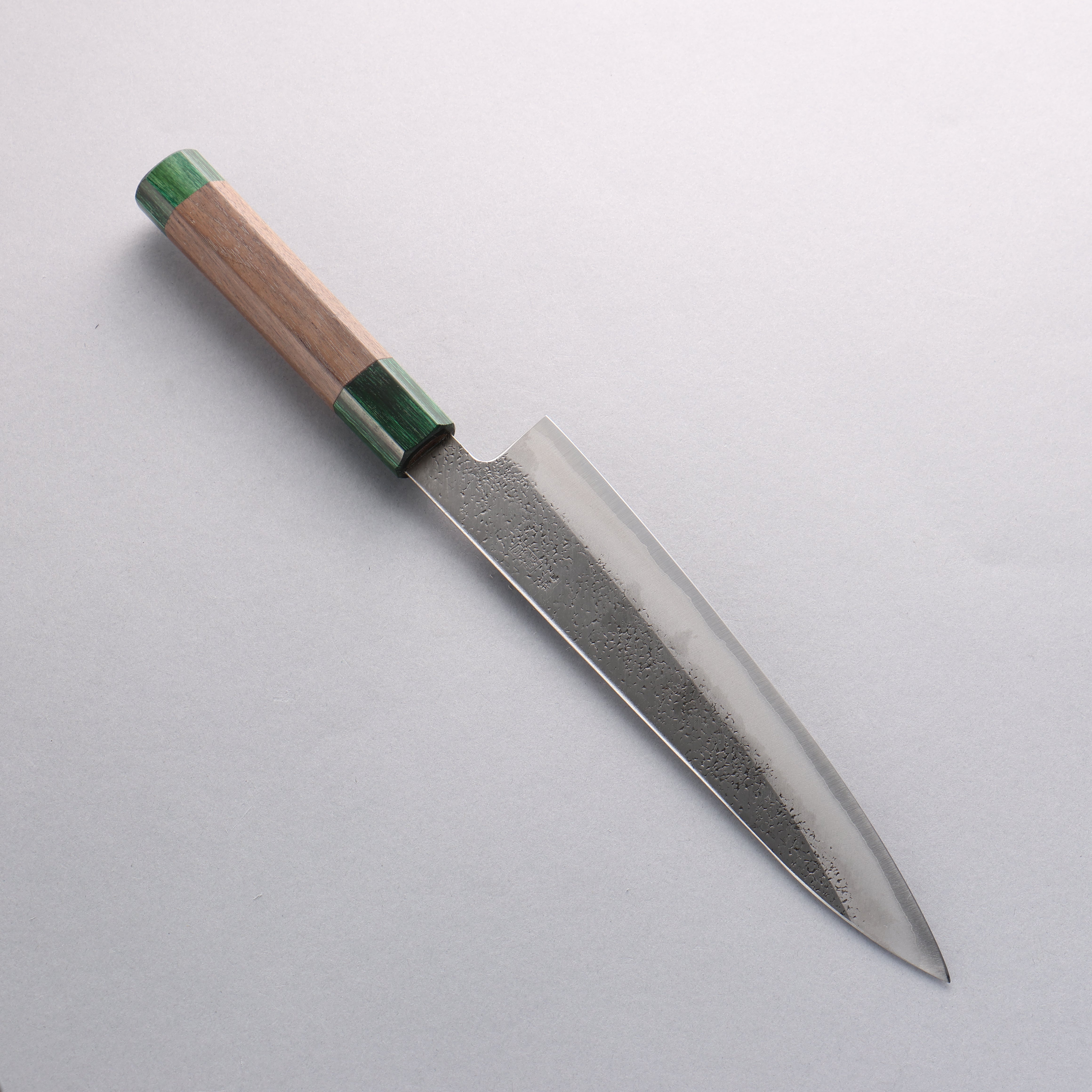 Seisuke Blue Super Hammered Gyuto 210mm Walnut (With Double Green Pakka wood) Handle - Japanny - Best Japanese Knife