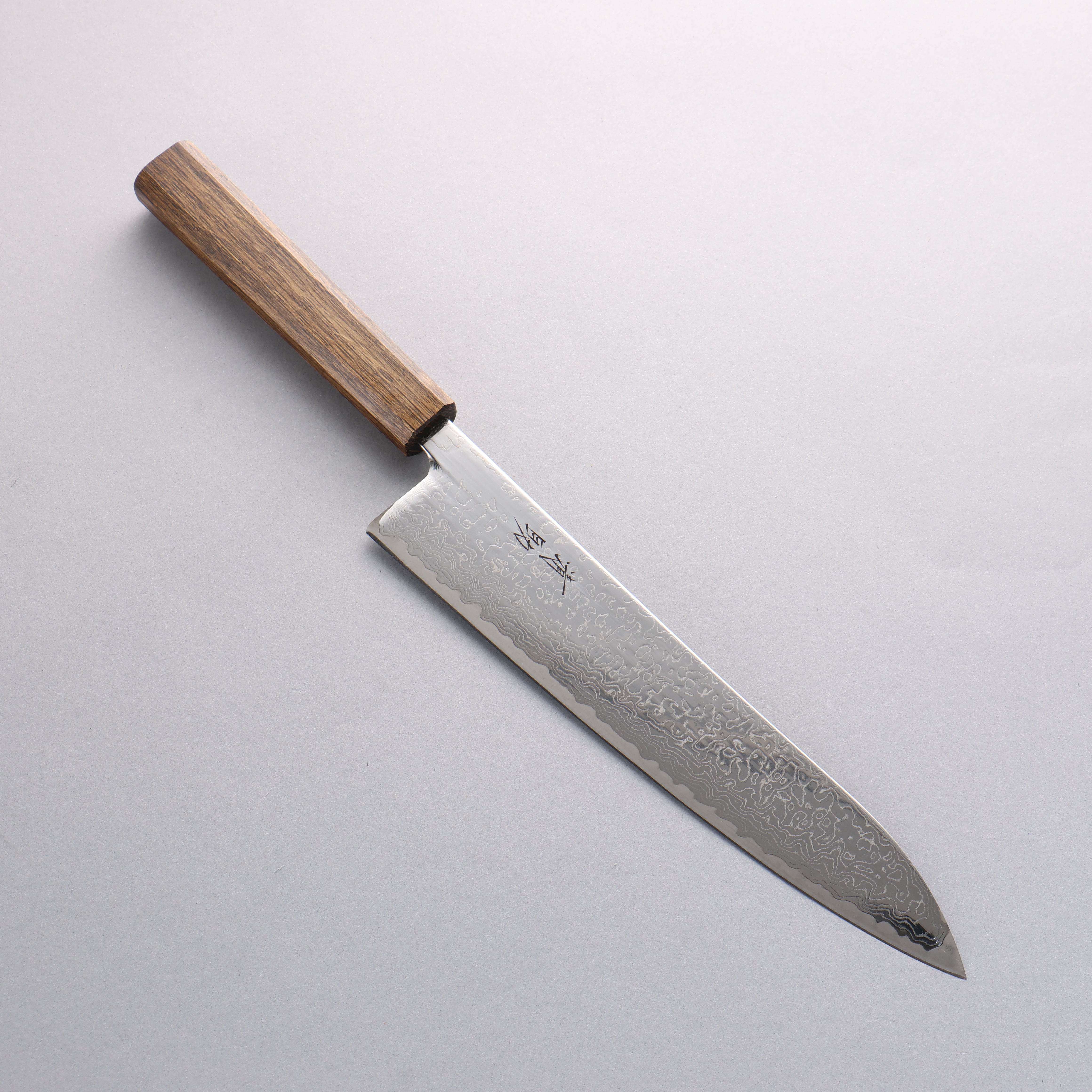 Seisuke VG10 Mirrored Finish Damascus Gyuto 240mm Oak Handle - Japanny - Best Japanese Knife