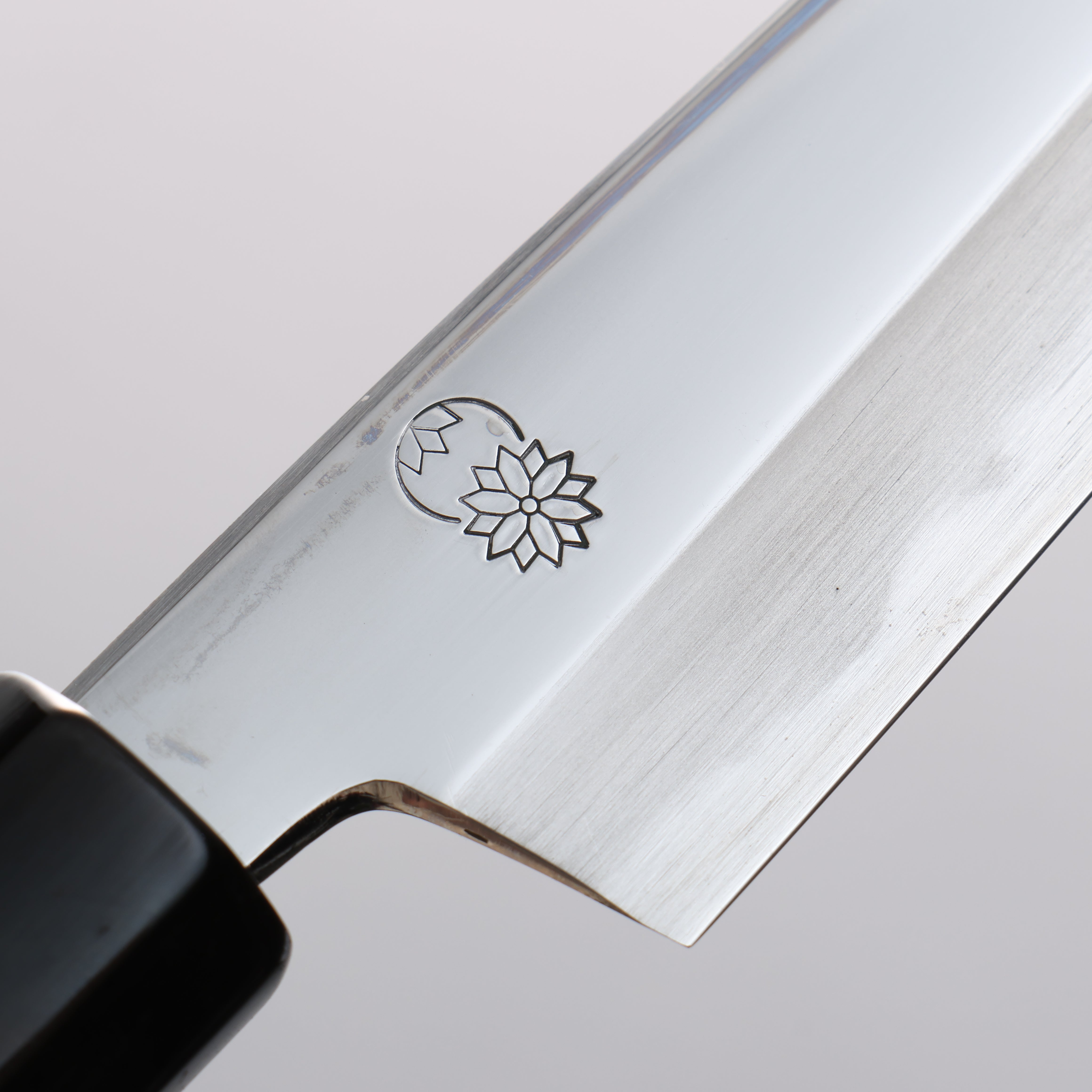 Choyo White Steel Mirrored Finish Kiritsuke Petty-Utility 135mm Magnolia Handle - Japanny - Best Japanese Knife