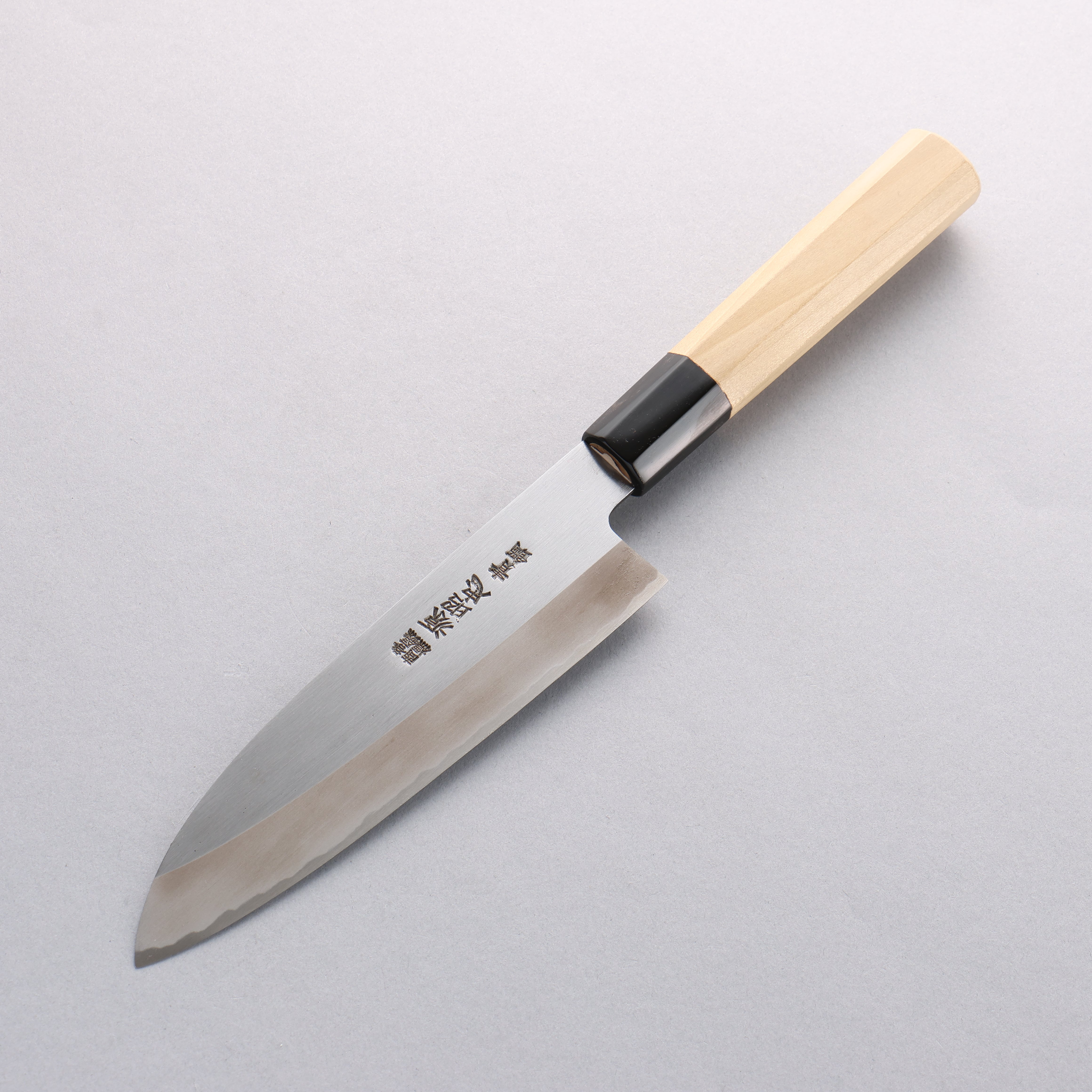 Minamoto Akitada Blue Steel No.2 Kasumitogi Santoku 180mm Magnolia Handle - Japanny - Best Japanese Knife