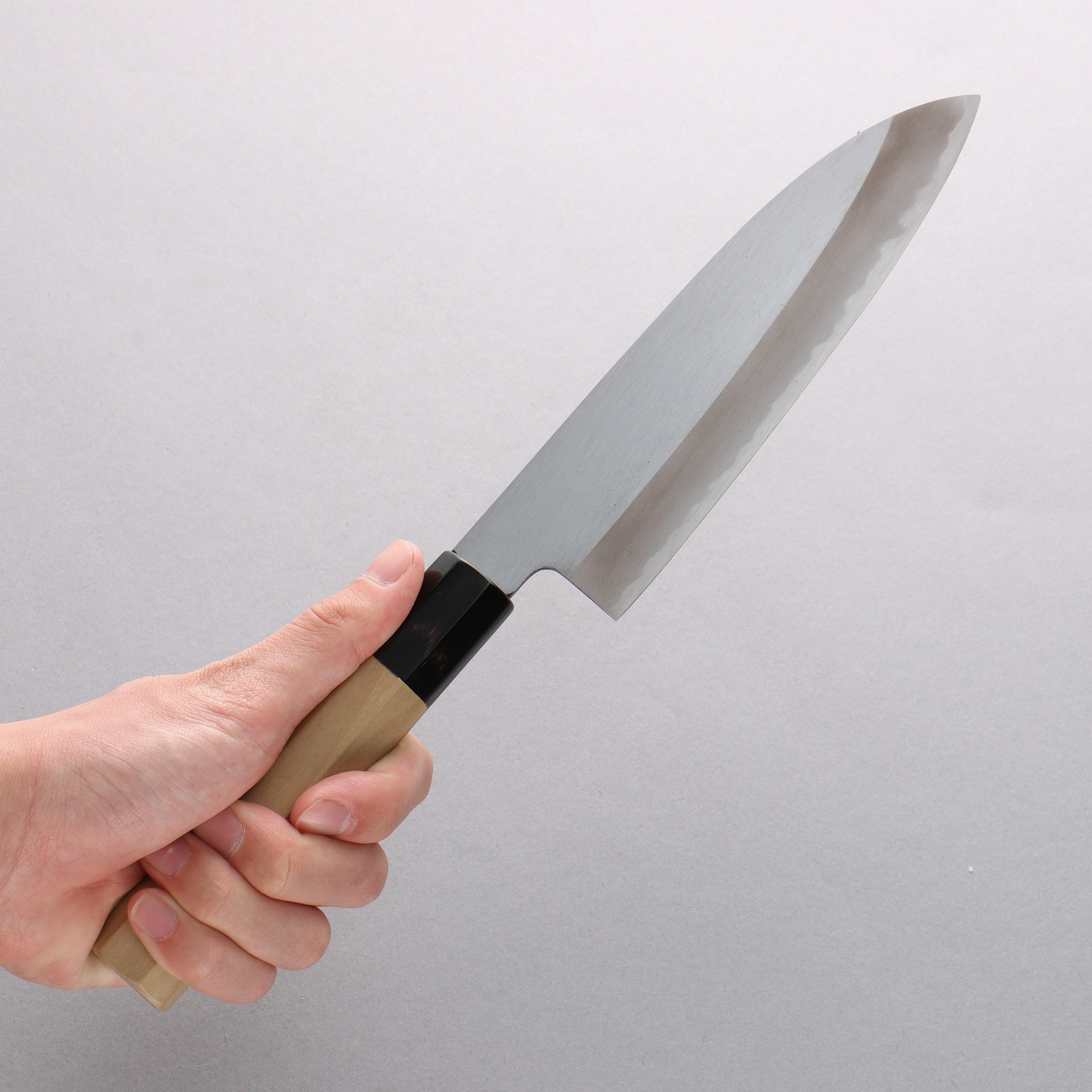 Minamoto Akitada Blue Steel No.2 Kasumitogi Santoku 180mm Magnolia Handle - Japanny - Best Japanese Knife