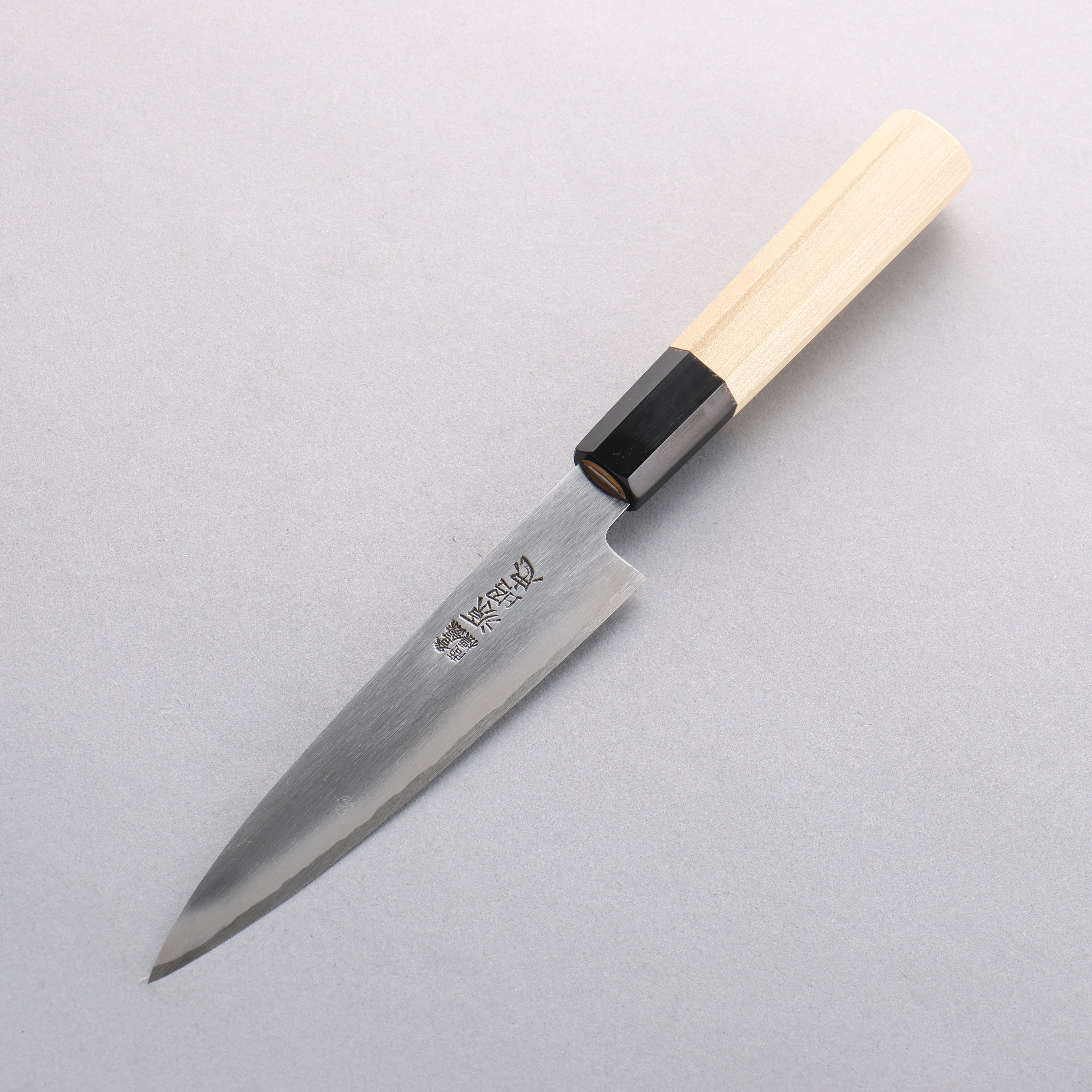 Minamoto Akitada Blue Steel Petty-Utility 150mm Magnolia Handle - Japanny - Best Japanese Knife