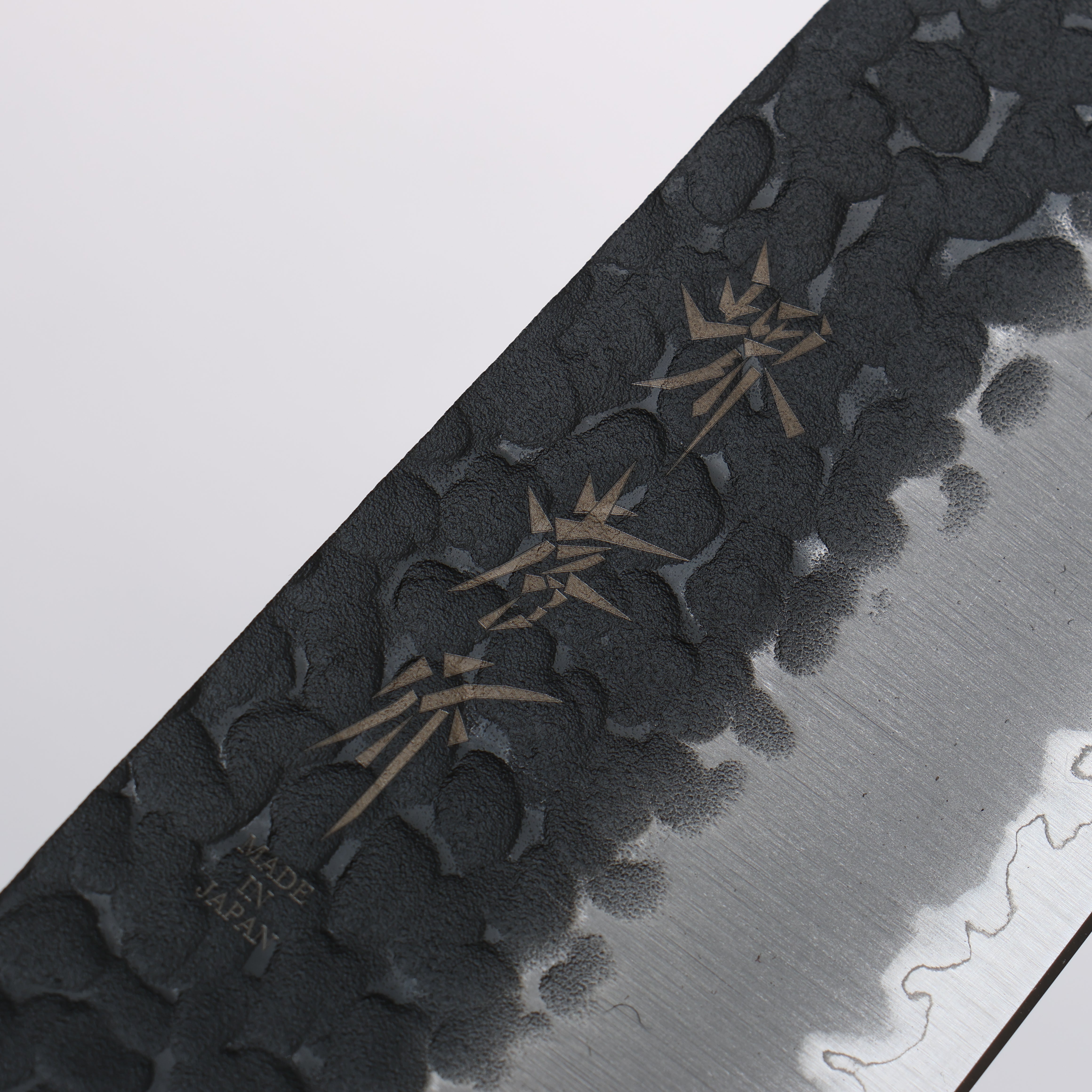 Sakai Takayuki Blue Super Hammered Black Finished Kengata Gyuto 190mm - Japanny - Best Japanese Knife