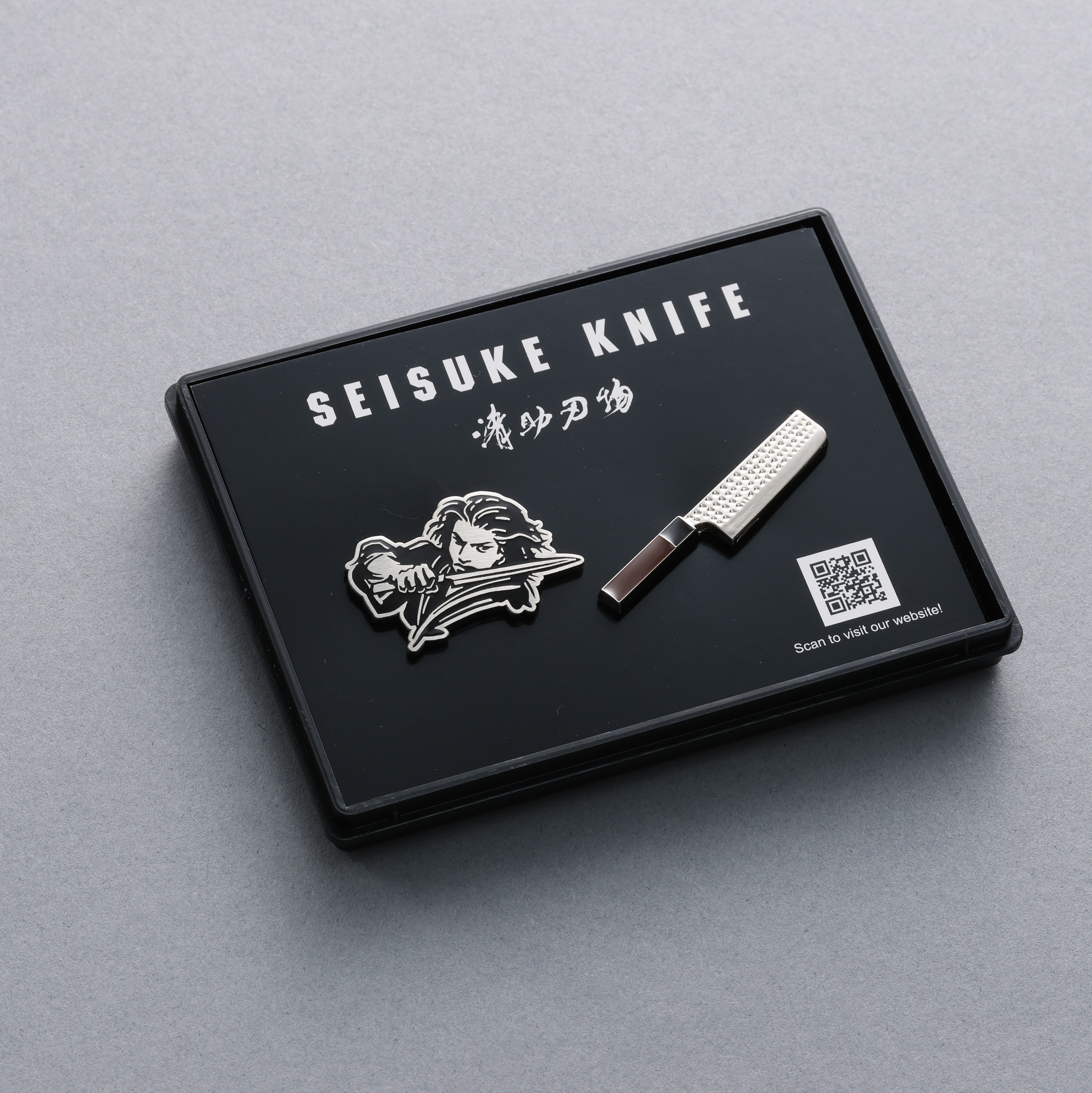 Seisuke Anryu Knife Set of 2 Pin Badge - Japanny - Best Japanese Knife