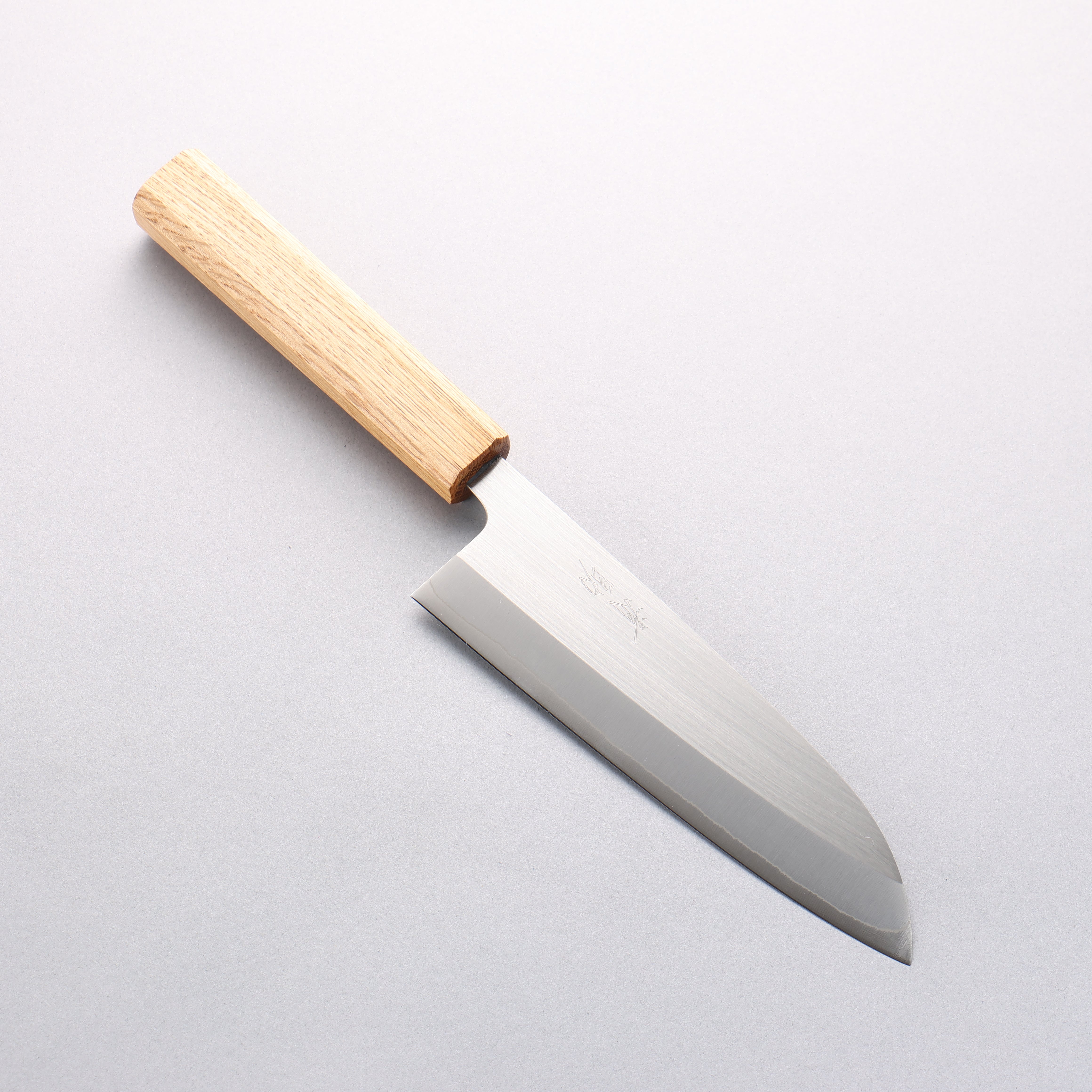 Seisuke SRS13 Vertically Brushed Santoku 165mm Oak Handle - Japanny - Best Japanese Knife