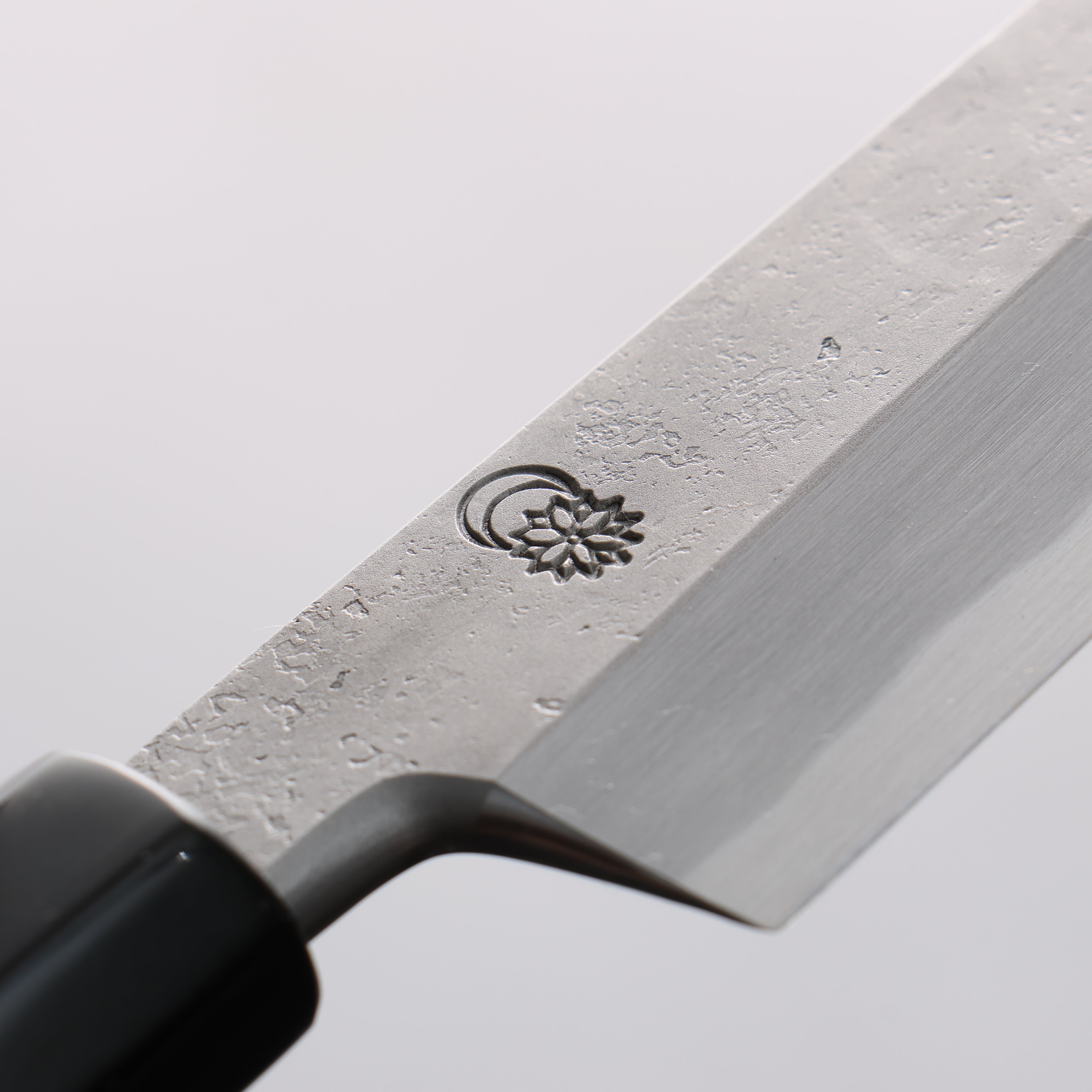 Kikuzuki White Steel No.2 Kasumitogi Yanagiba 270mm Magnolia Handle - Japanny - Best Japanese Knife