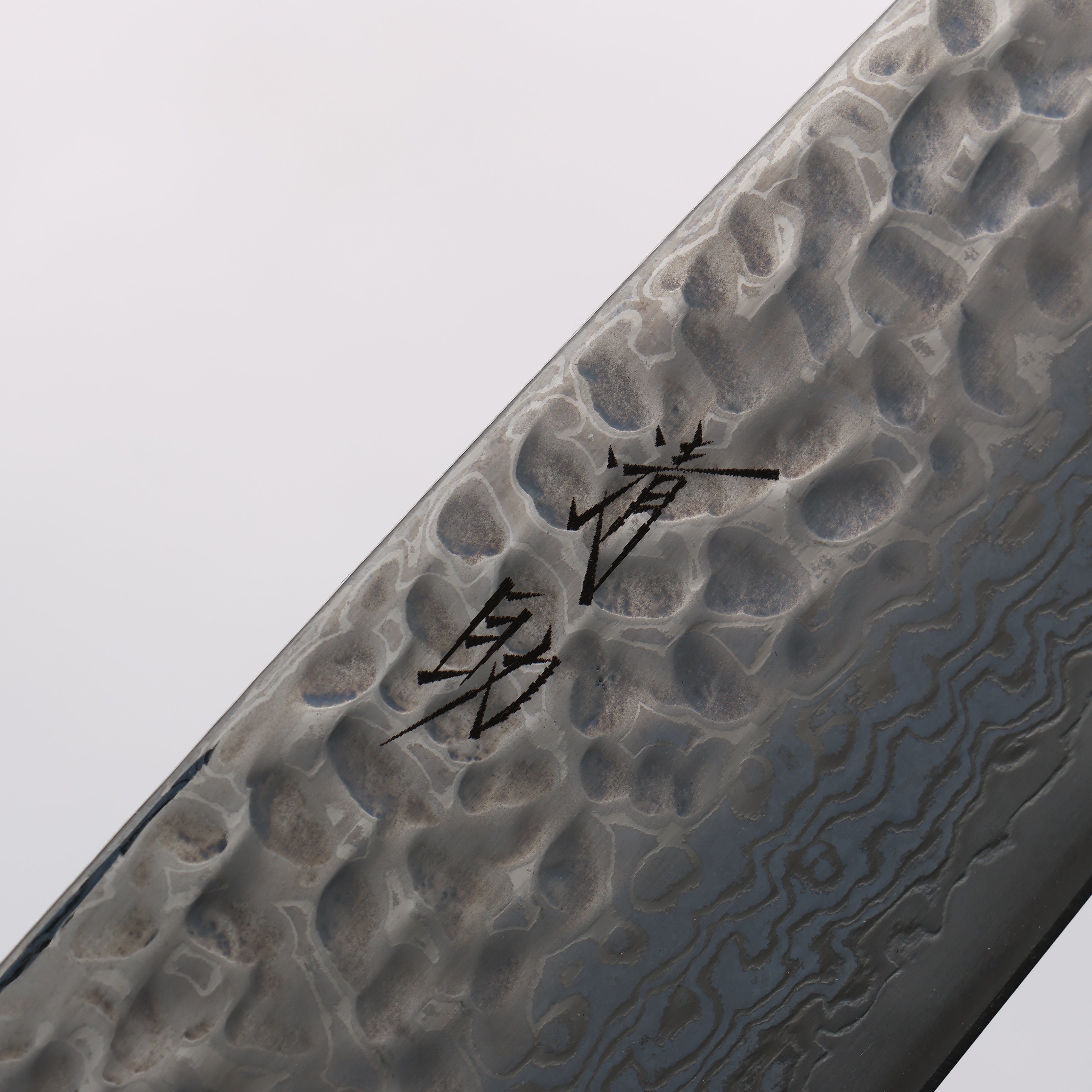 Seisuke Geppaku Silver Steel No.3 Hammered Damascus Santoku 170mm Magnolia Handle - Japanny - Best Japanese Knife