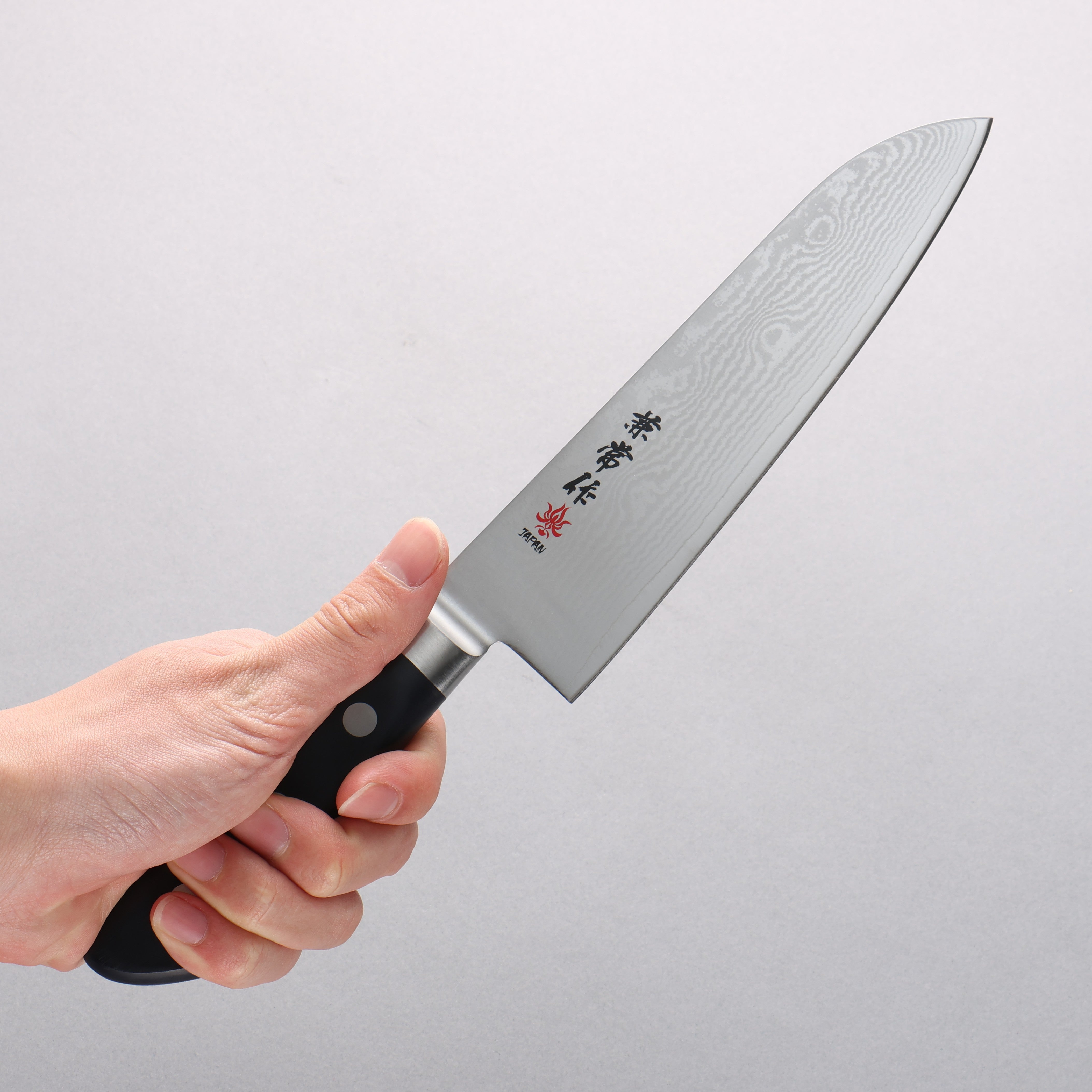 Kanetsune VG10 33 Layer Damascus Santoku 180mm Plastic Handle - Japanny - Best Japanese Knife