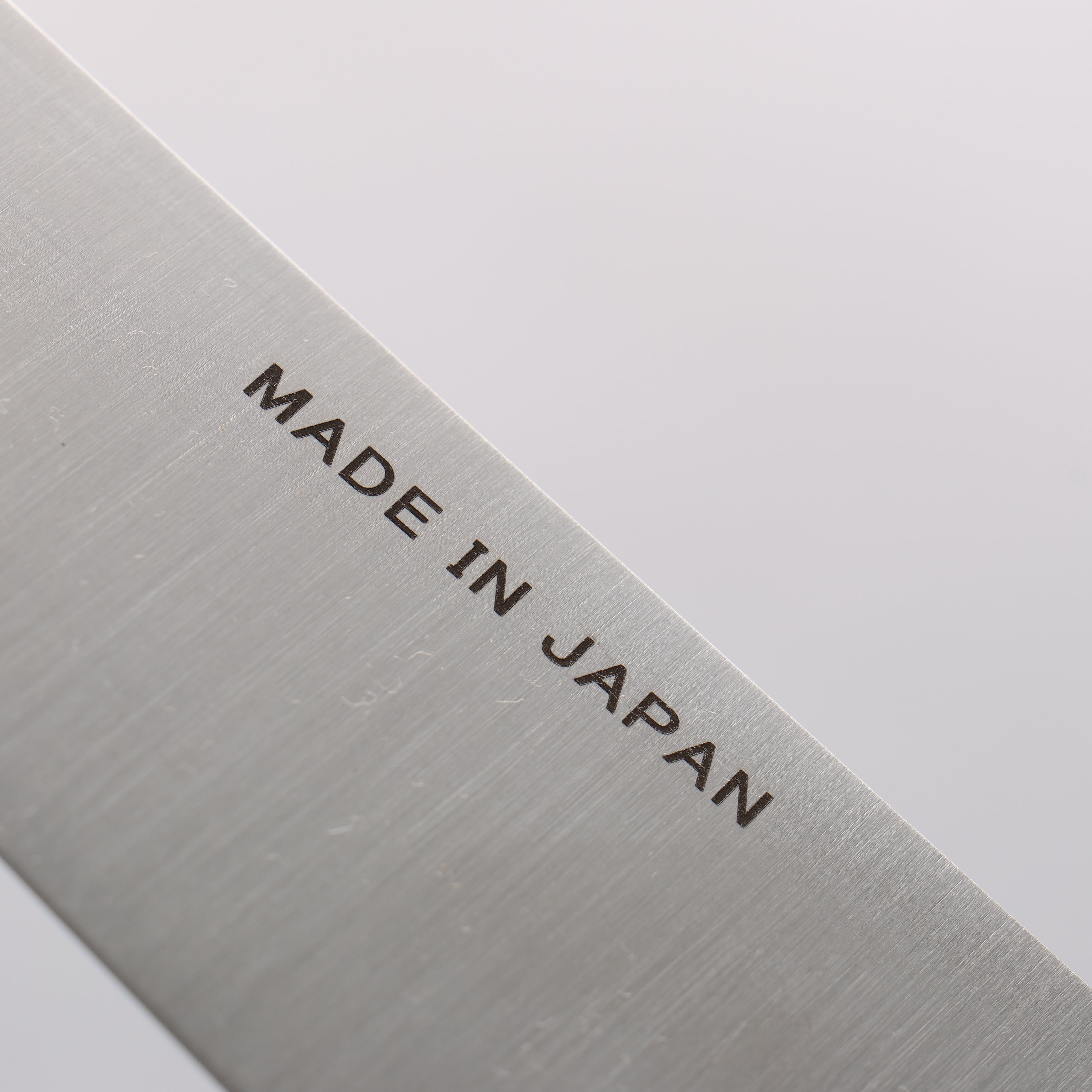 Seisuke Swedish Steel-stn Gyuto 210mm Burnt Chestnut Handle - Japanny - Best Japanese Knife