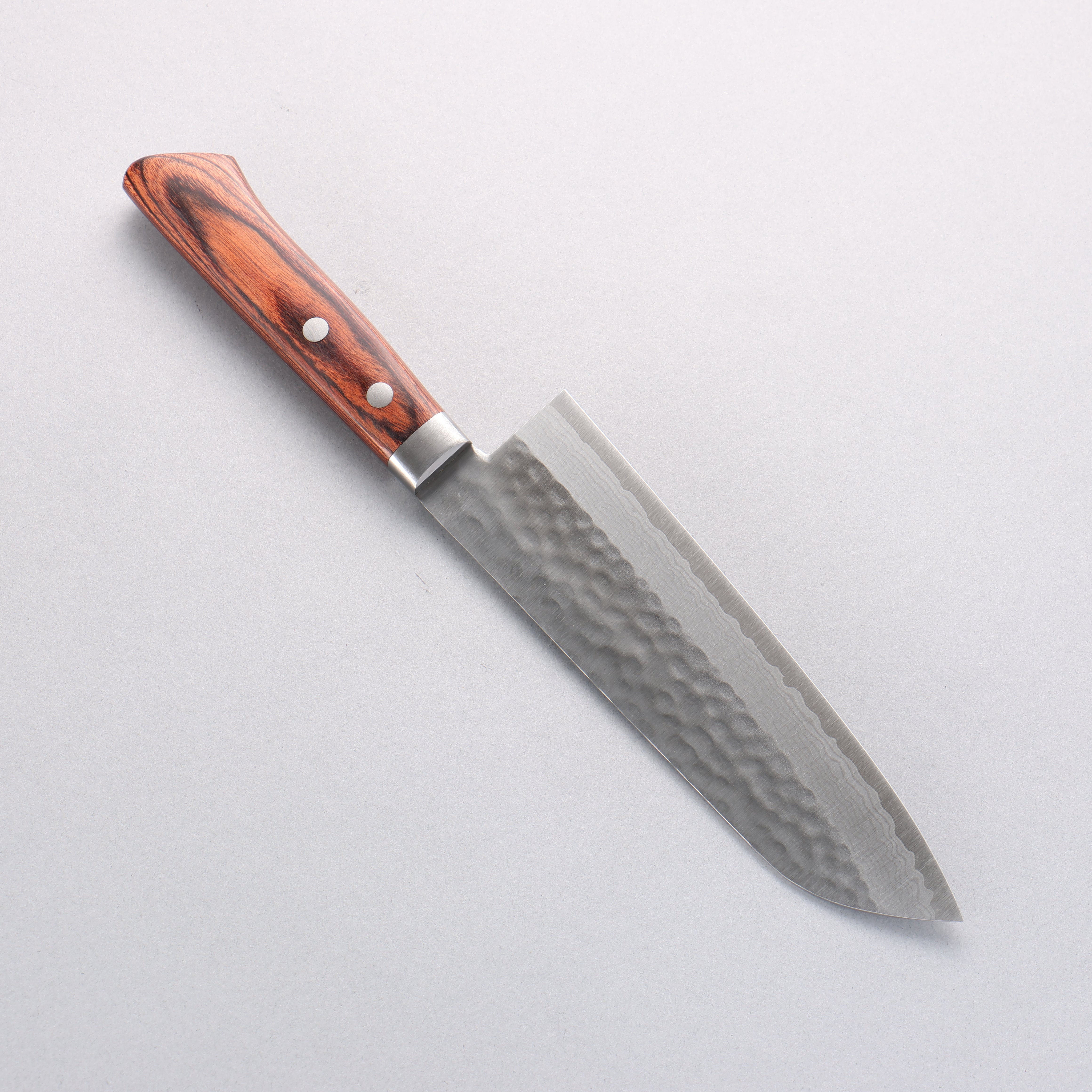 Kunihira Kokuryu VG10 Hammered Damascus Santoku 170mm Mahogany Handle - Japanny - Best Japanese Knife