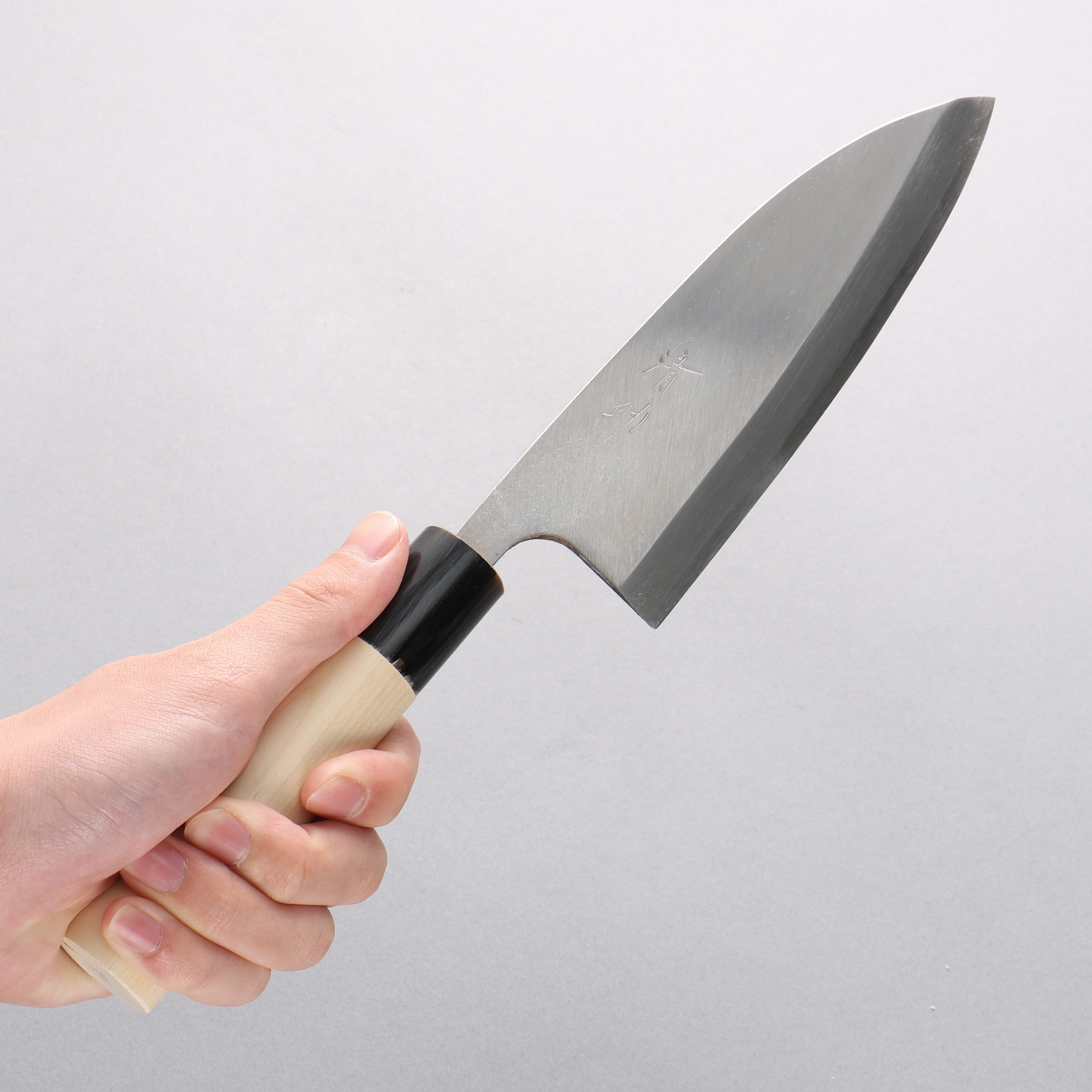 Seisuke Molybdenum Kasumitogi Deba Magnolia Handle - Japanny - Best Japanese Knife