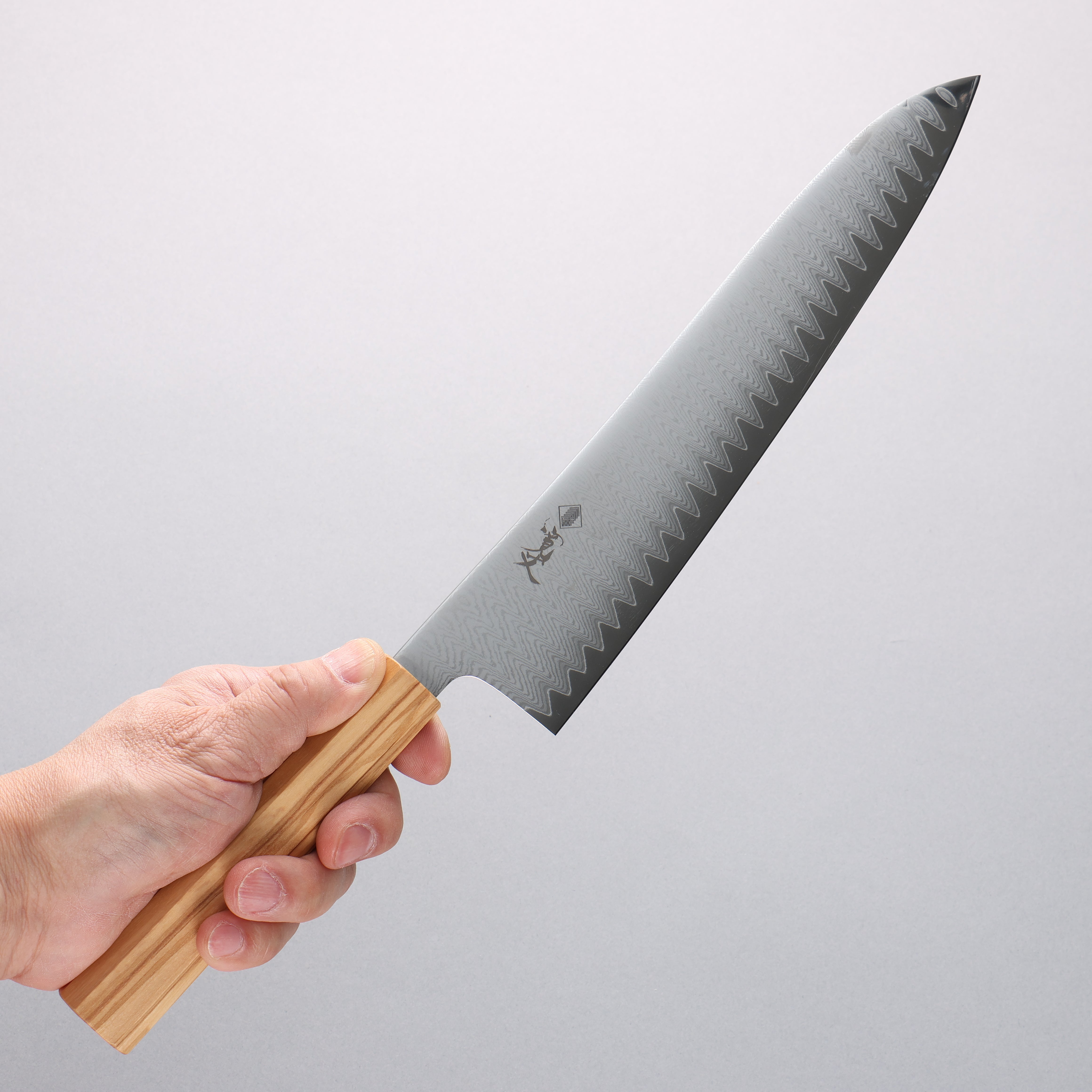 Kanjyo VG10 Damascus Gyuto 240mm Olive tree Handle - Japanny - Best Japanese Knife
