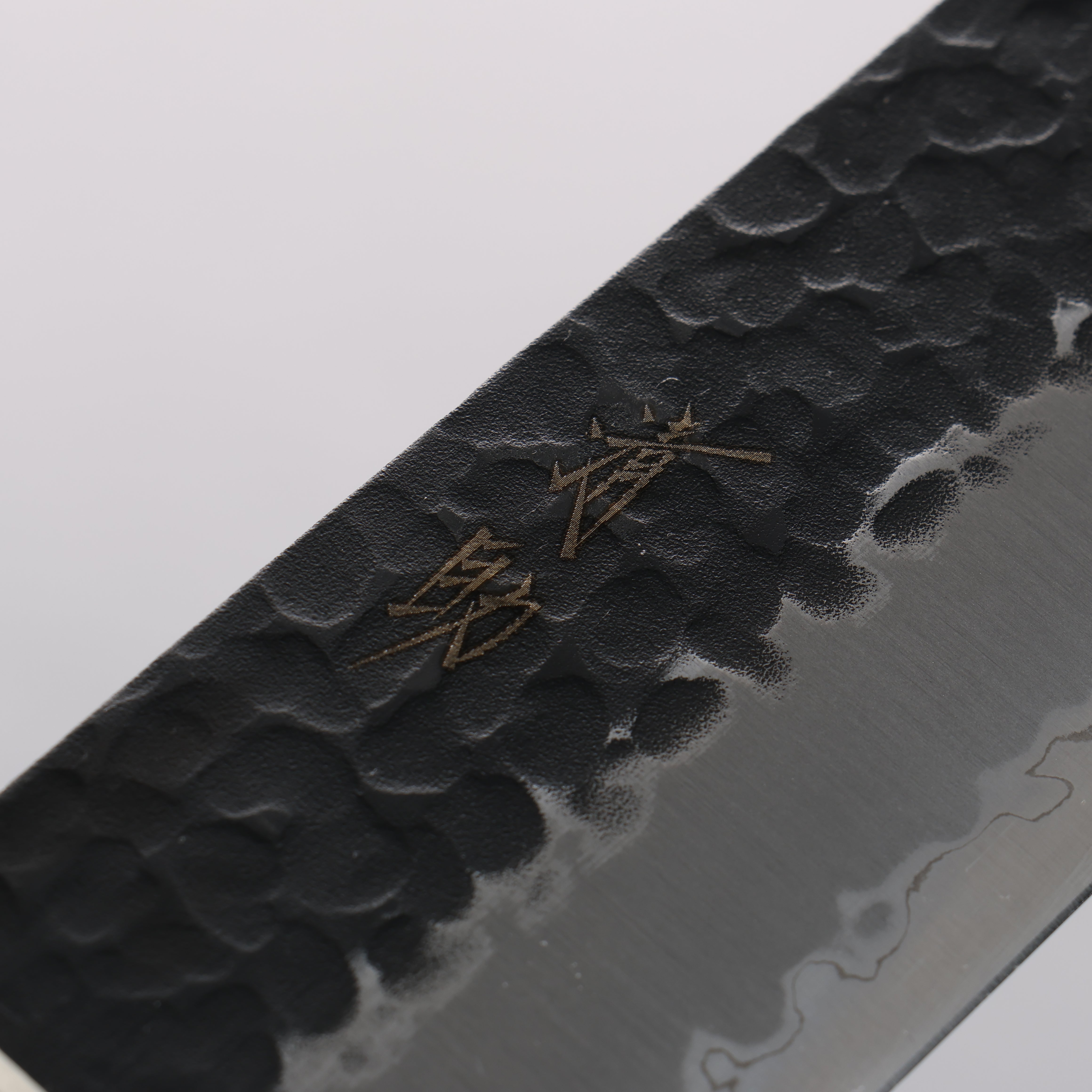 Seisuke Blue Super Hammered Kurouchi Kiritsuke Gyuto 210mm Red Pakka wood Handle - Japanny - Best Japanese Knife