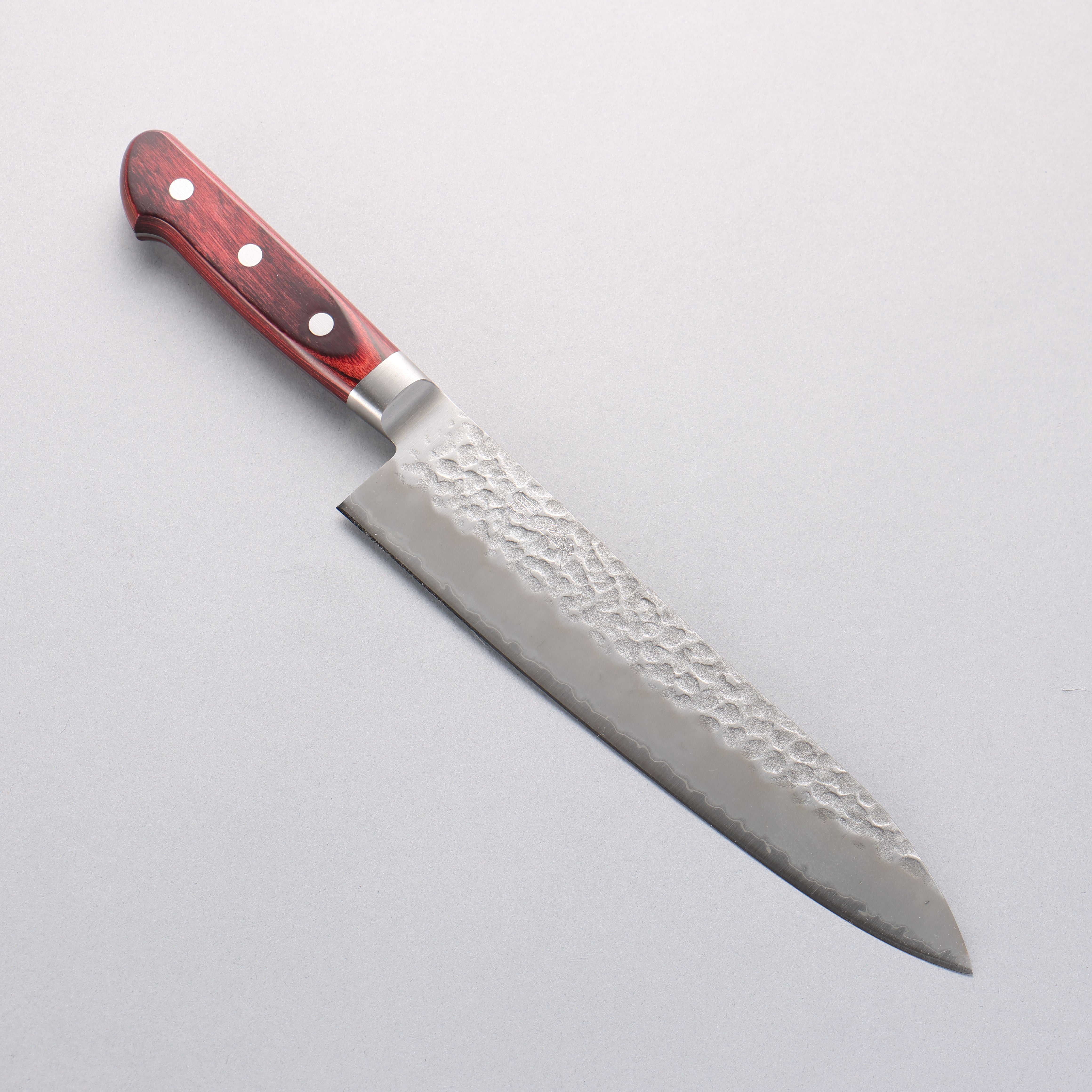 Seisuke Blue Super Hammered Gyuto 210mm Red Pakka wood Handle - Japanny - Best Japanese Knife