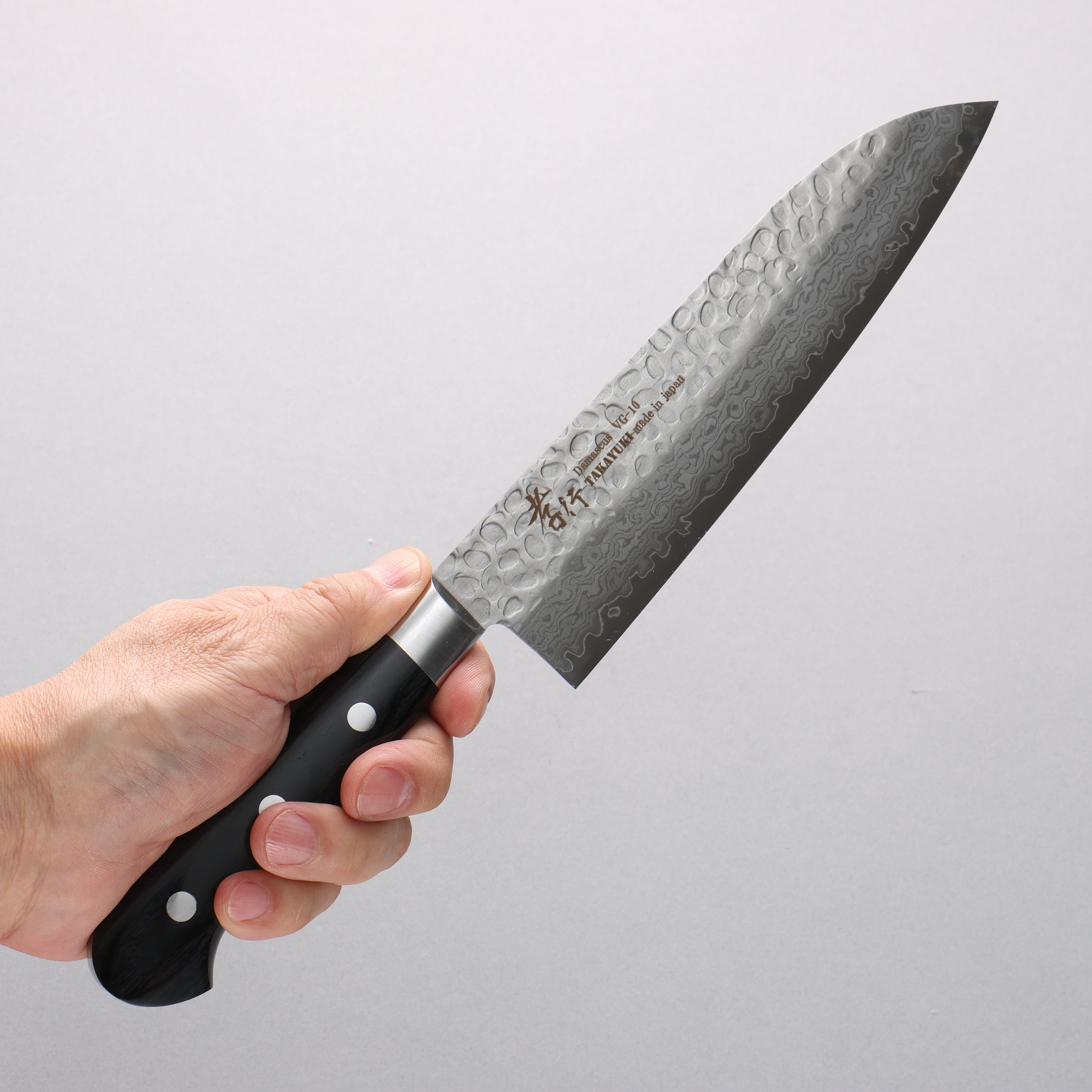 Sakai Takayuki VG10 Hammered Damascus 17 Layer Santoku 180mm Black Pakka wood Handle - Japanny - Best Japanese Knife