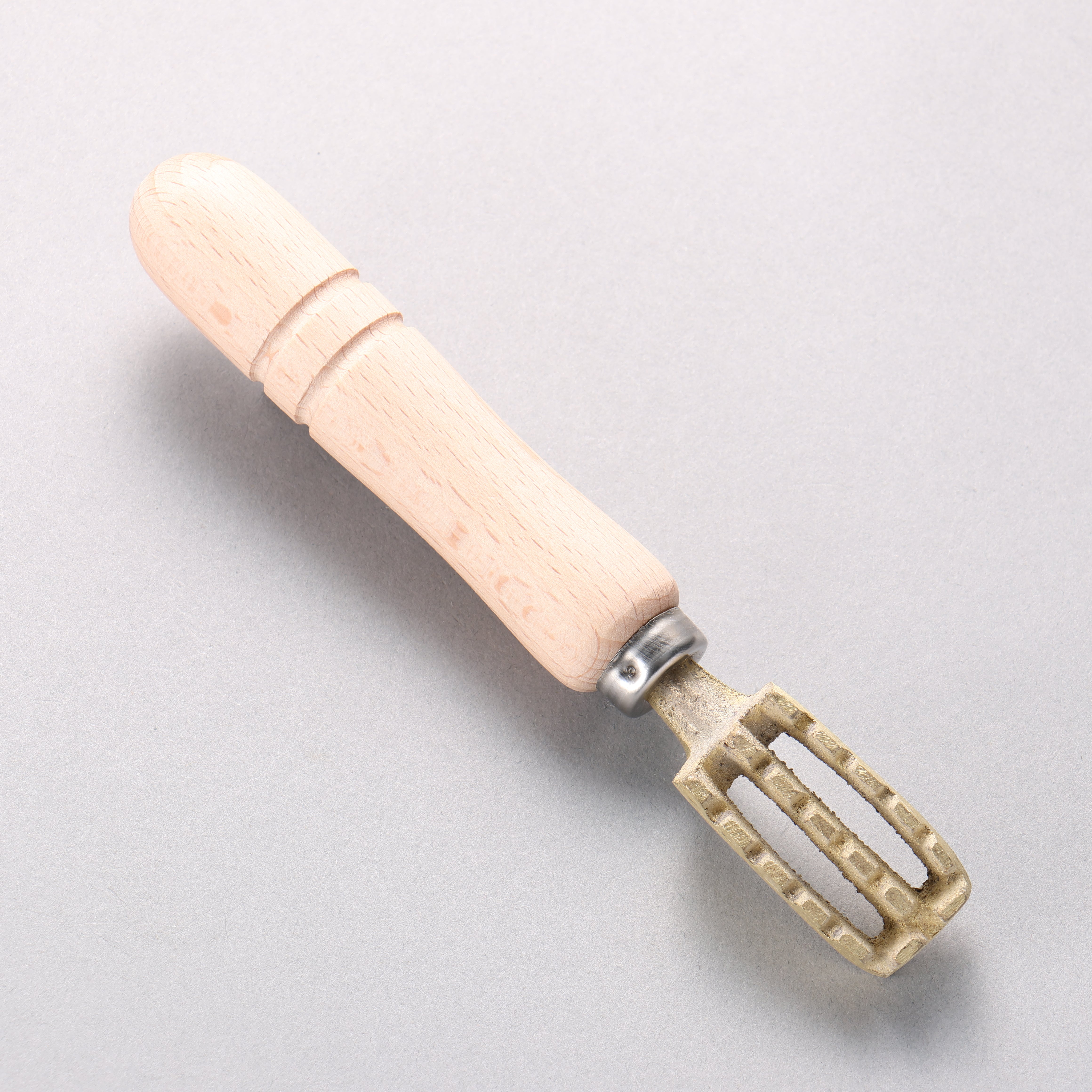 Sakai Takayuki Scaling 170mm - Japanny - Best Japanese Knife