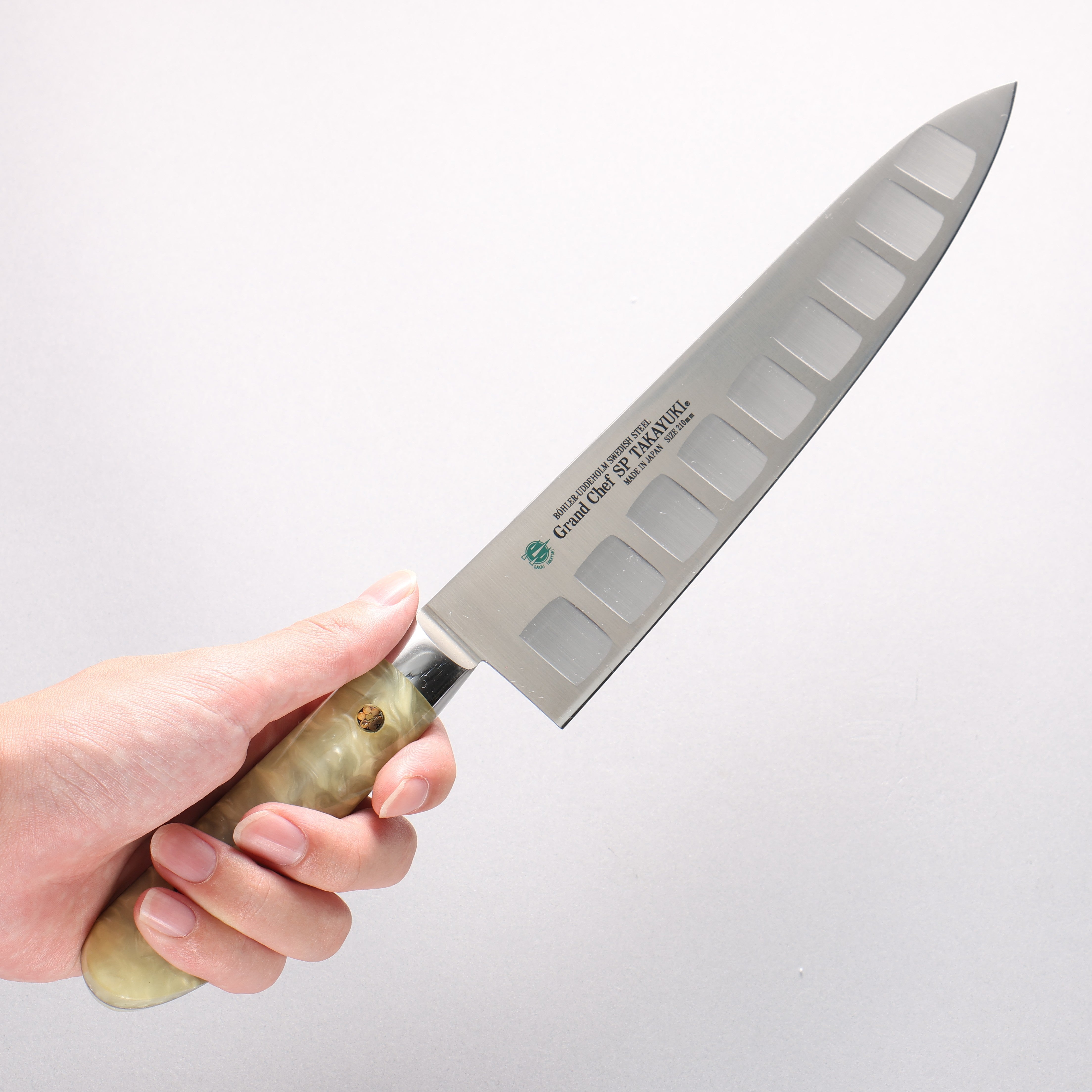 Sakai Takayuki Grand Chef SP Uddeholm Swedish stain-resistant steel Gyuto Salmon 210mm SP Type III (Pearl) Handle - Japanny - Best Japanese Knife