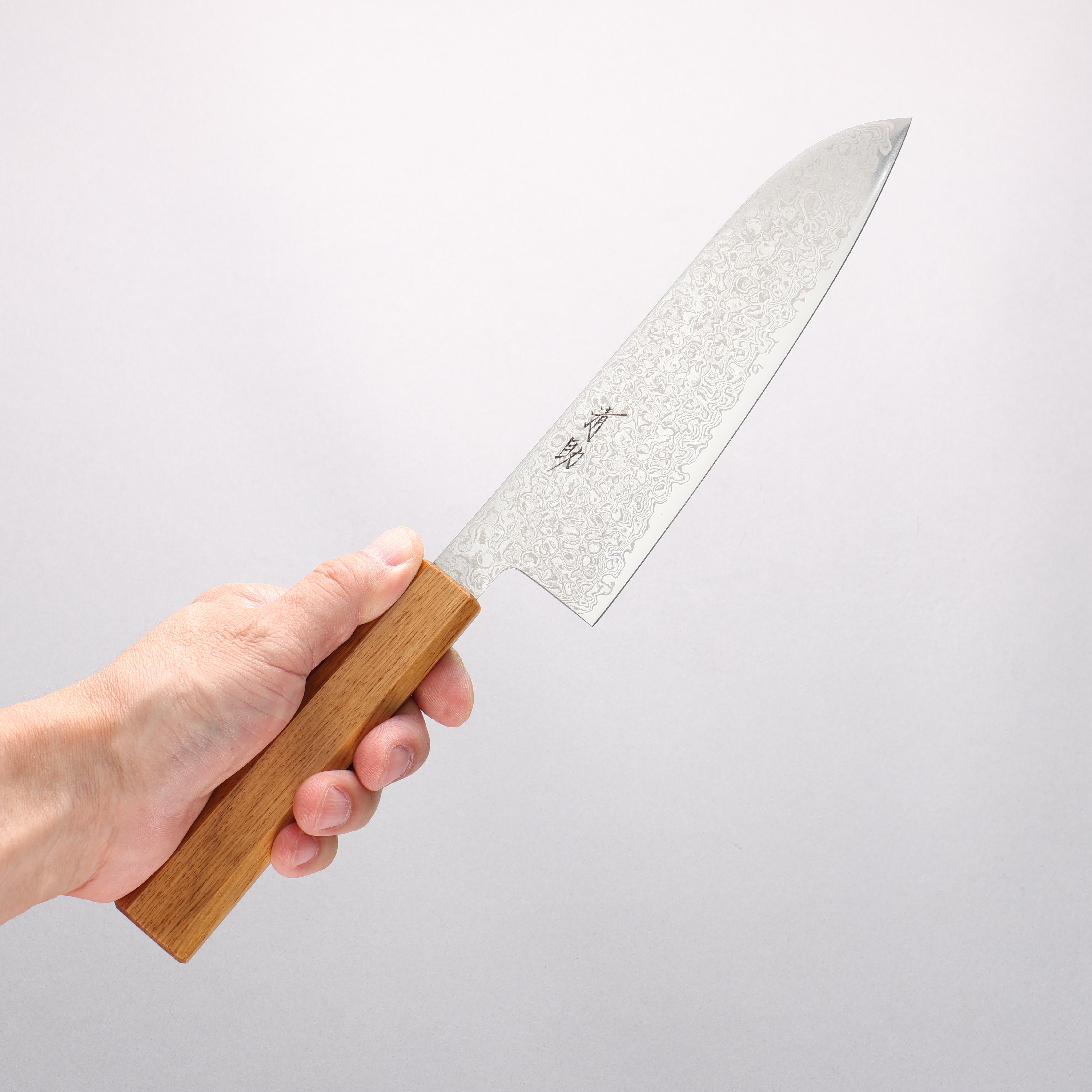 Seisuke ZA-18 Damascus Migaki Finished Santoku 180mm White Oak Handle - Japanny - Best Japanese Knife