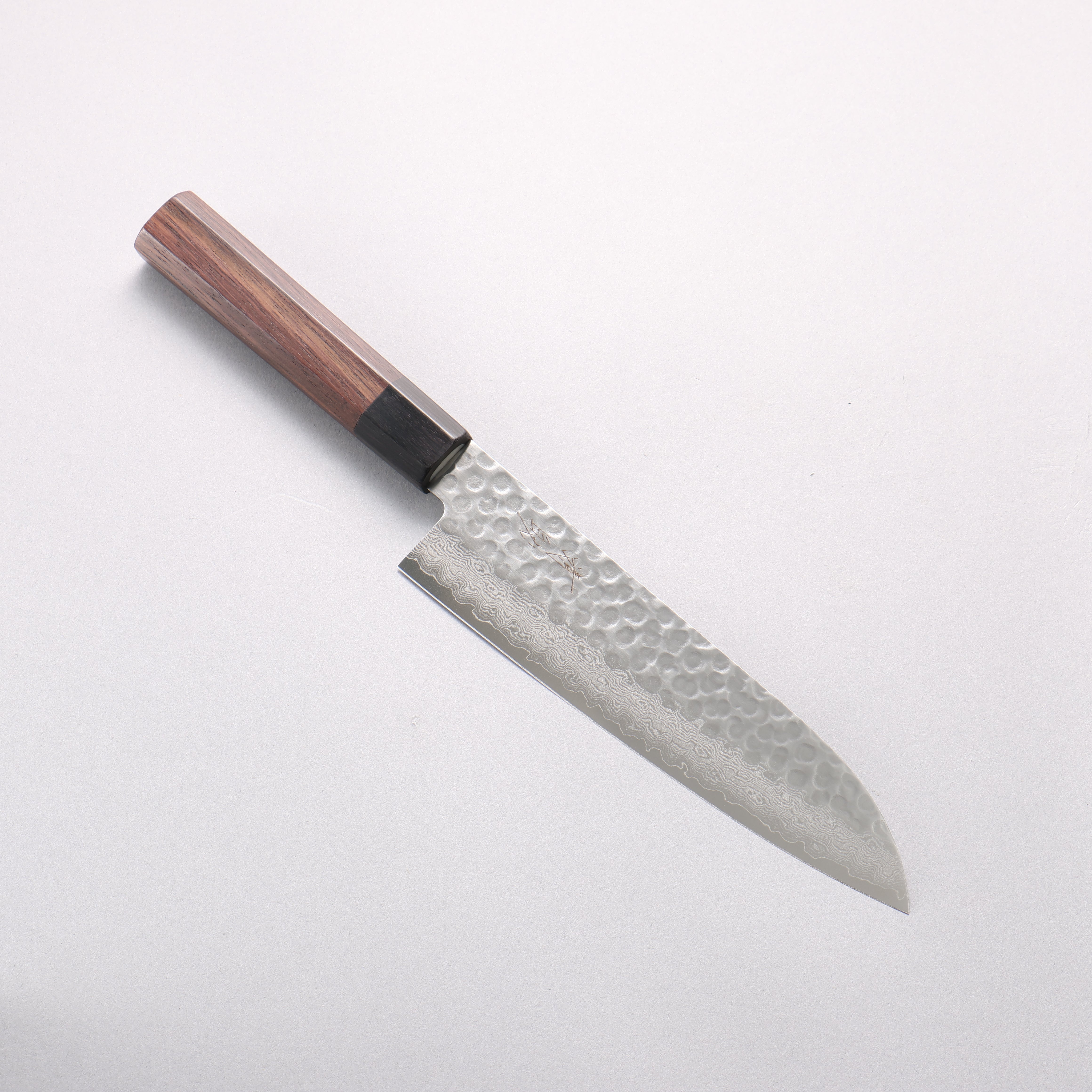 Seisuke VG10 Hammered Damascus Santoku 180mm Rosewood (Ferrule: Black Pakka Wood) Handle - Japanny - Best Japanese Knife