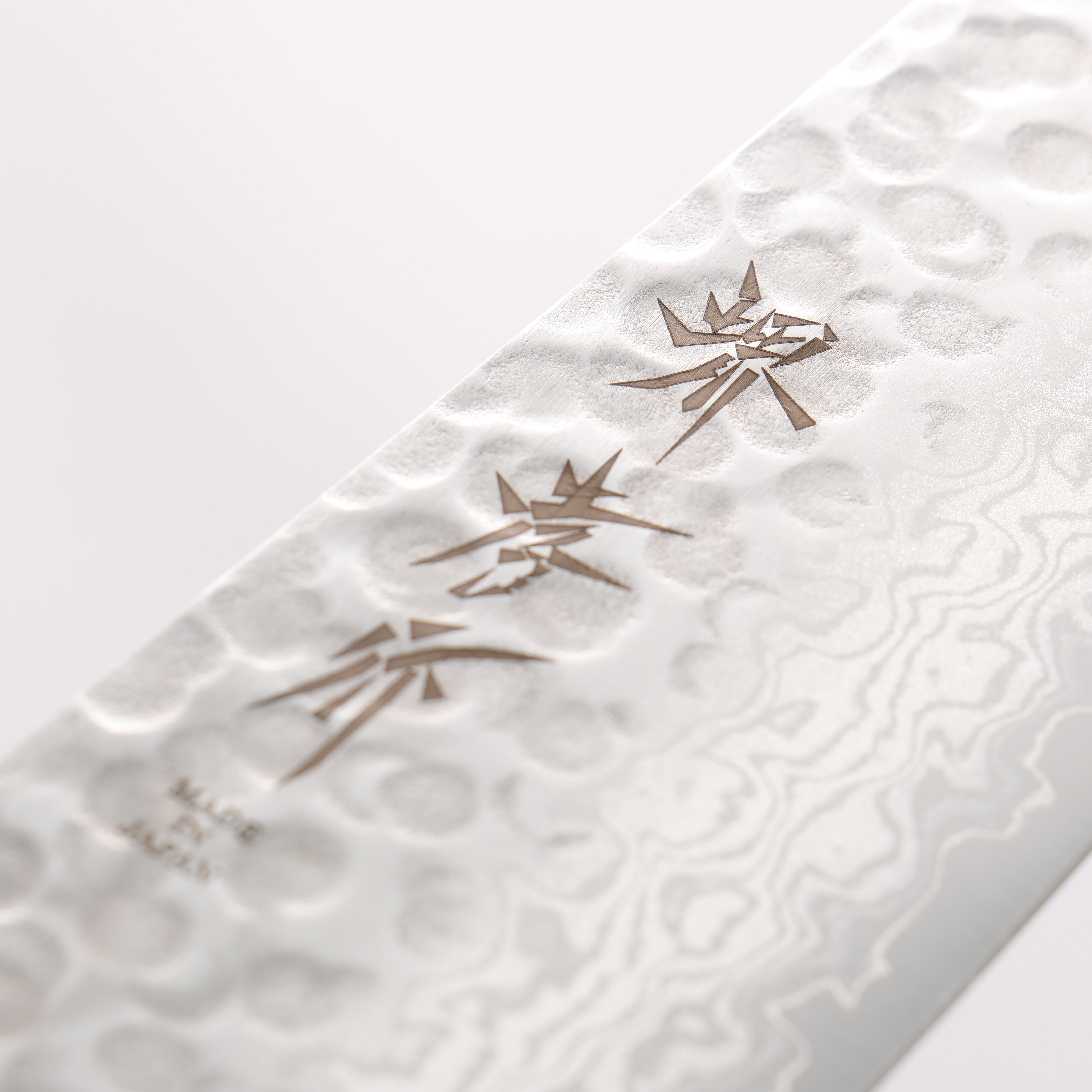 Sakai Takayuki VG10 17 Layer Damascus Gyuto 210mm - Japanny - Best Japanese Knife