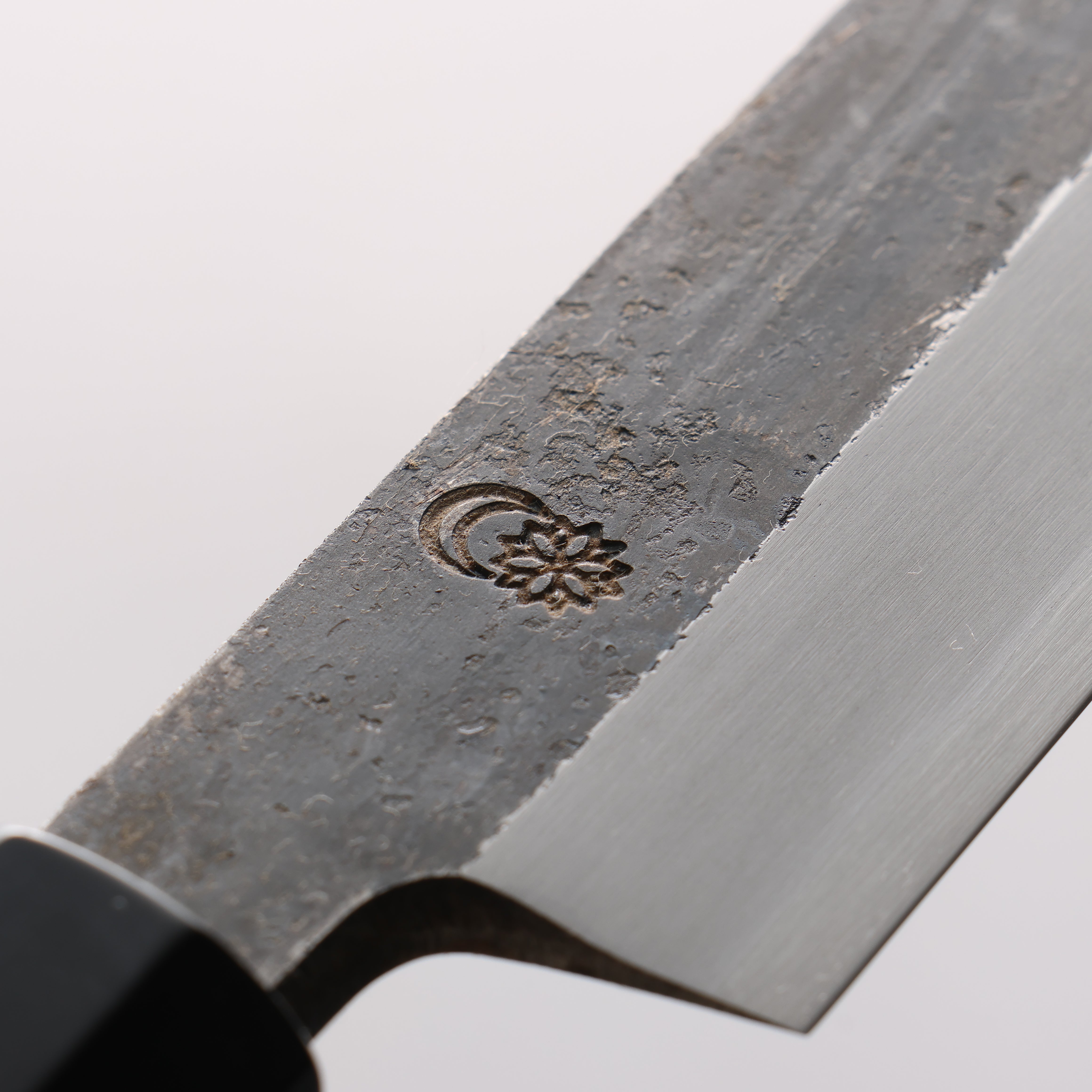 Kikuzuki White Steel No.2 Kurouchi Yanagiba 300mm Magnolia Handle - Japanny - Best Japanese Knife