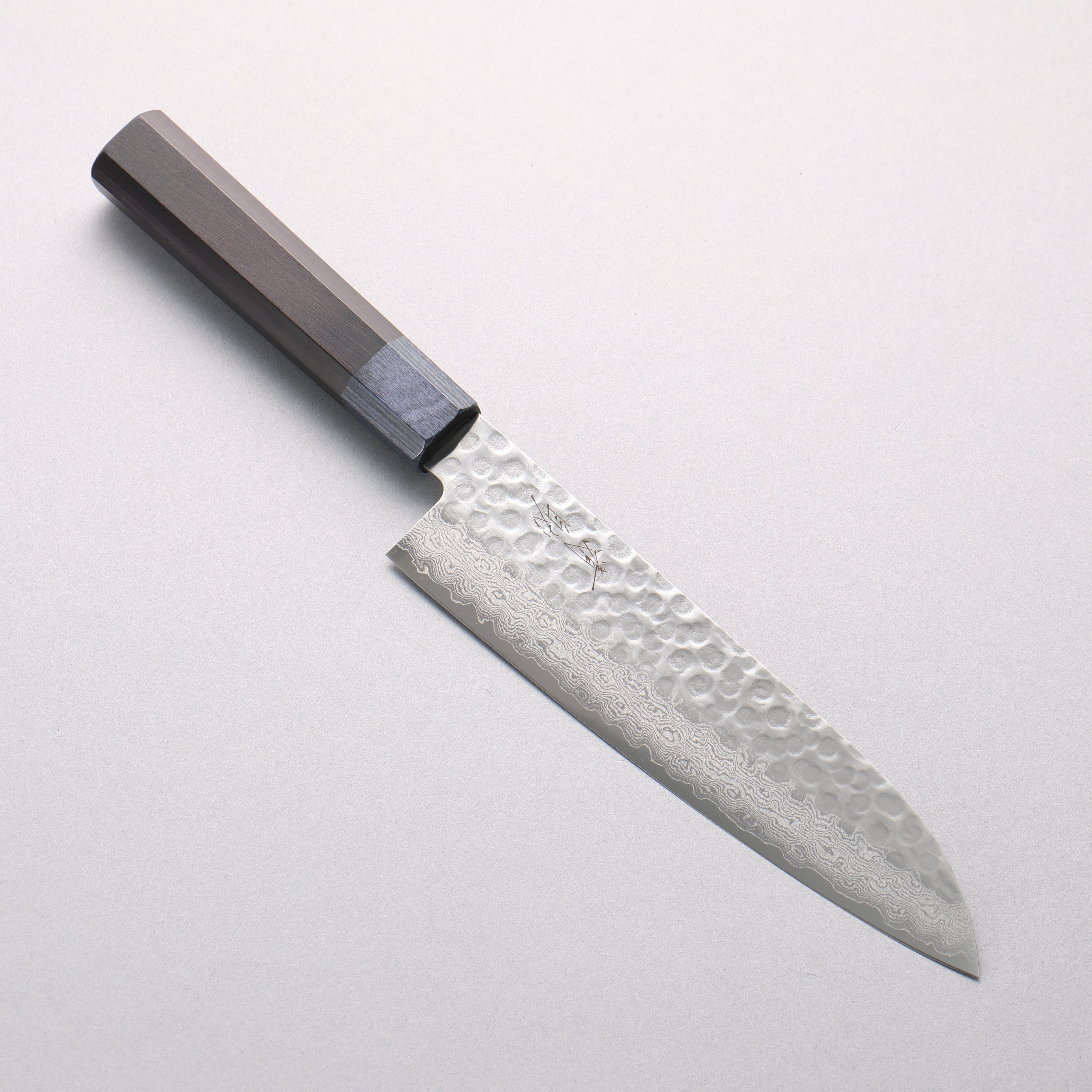 Seisuke VG10 Hammered Damascus Santoku 180mm Black Pakka wood(ferrule: Navy Pakka wood) Handle - Japanny - Best Japanese Knife