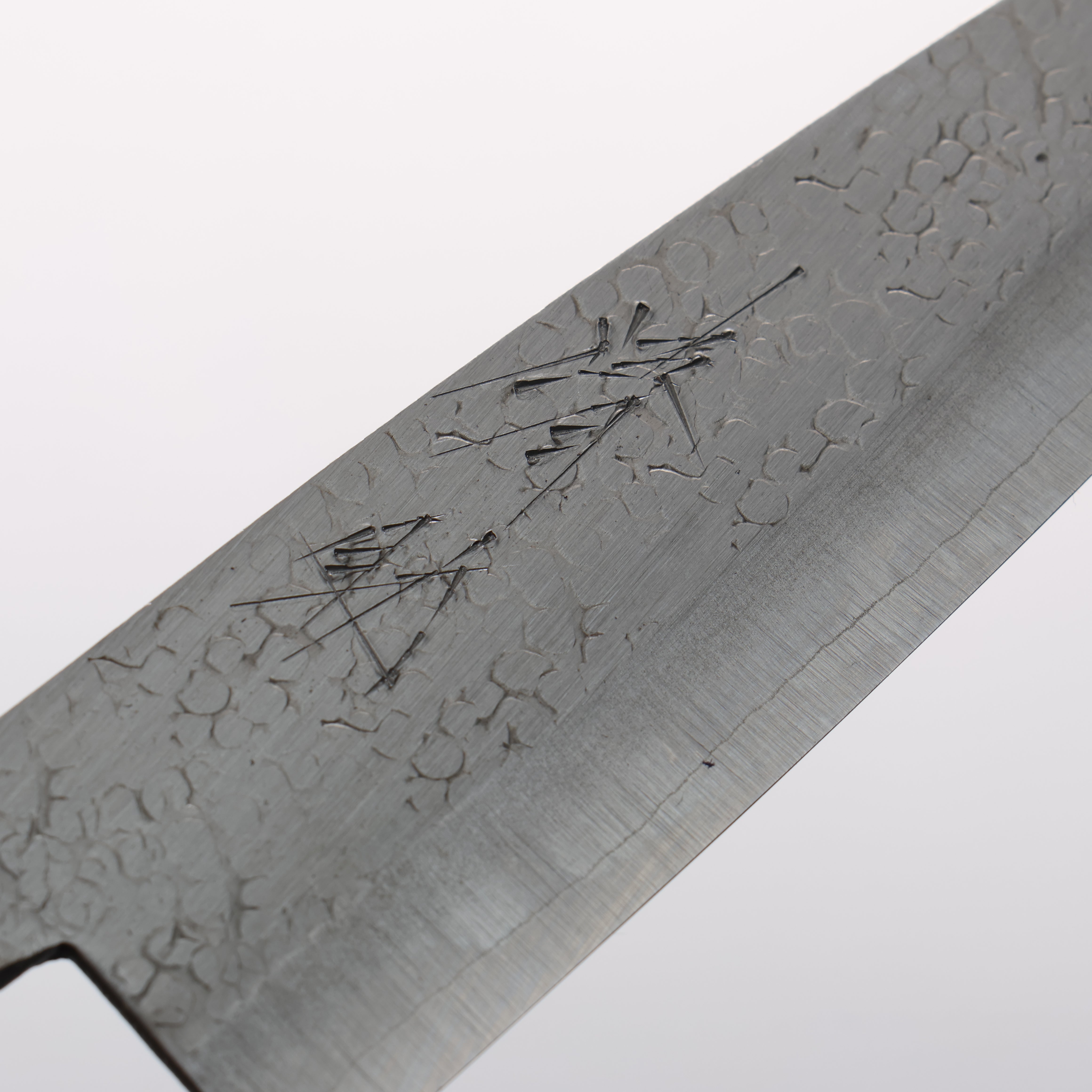 Seisuke Silver Steel No.3 Hammered(Maru) Petty-Utility 135mm Rosewood (Ferrule: Black Pakka Wood) Handle