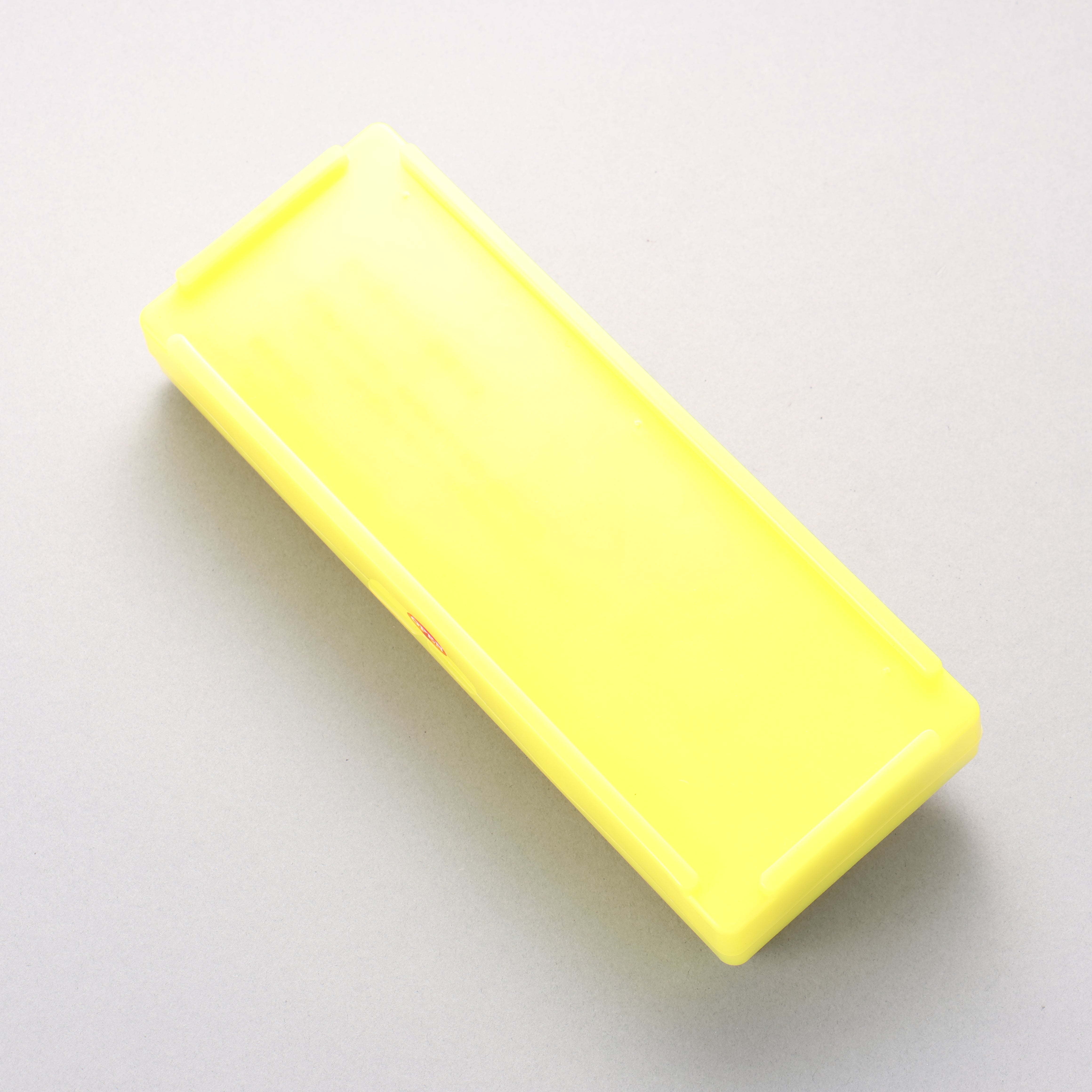 Piedra de afilar fina serie Shapton Kuromaku, color crema, n.° 12000