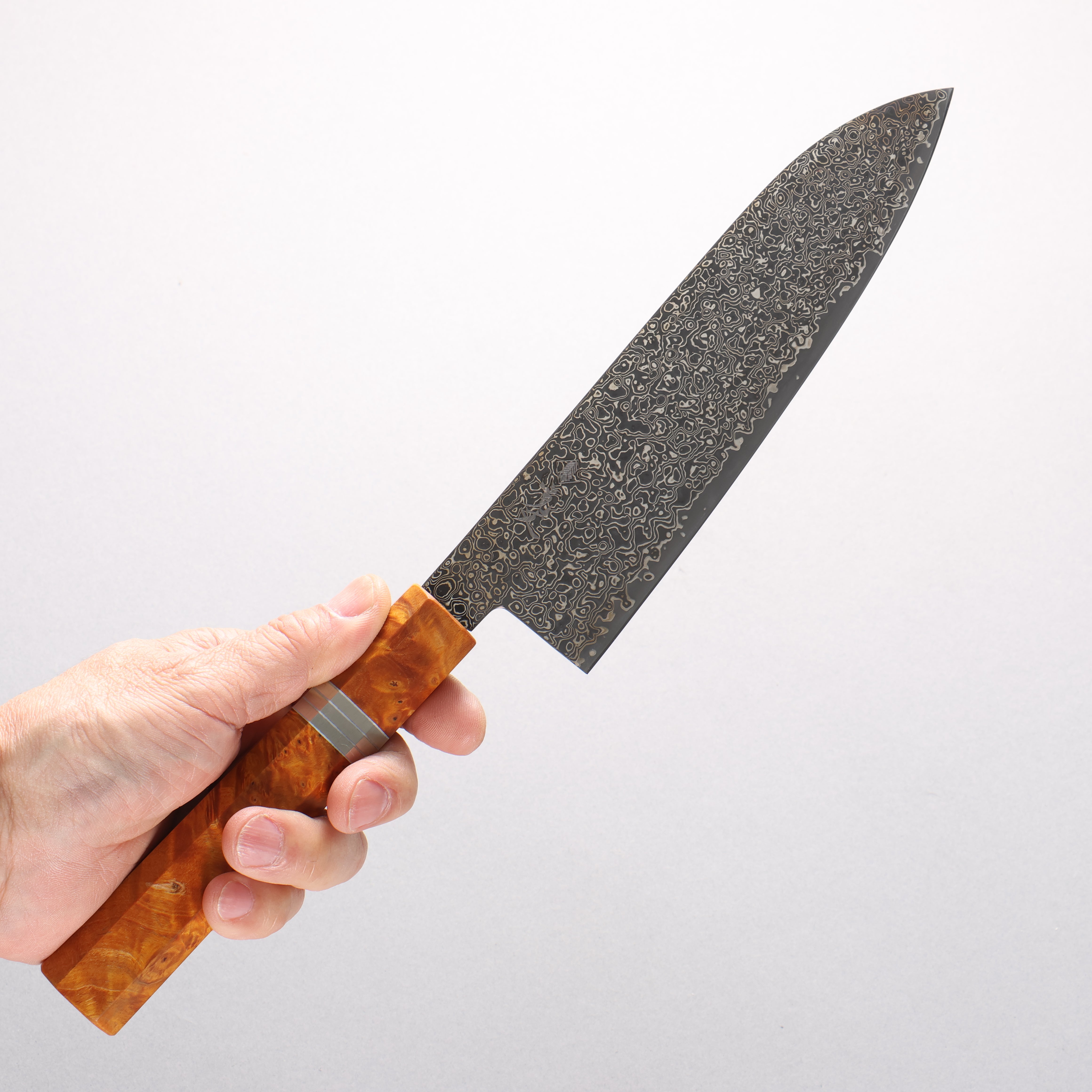 Kanjyo SG2 Black Damascus Santoku 180mm Brown Stabilized Wood (Silver Rings) Handle