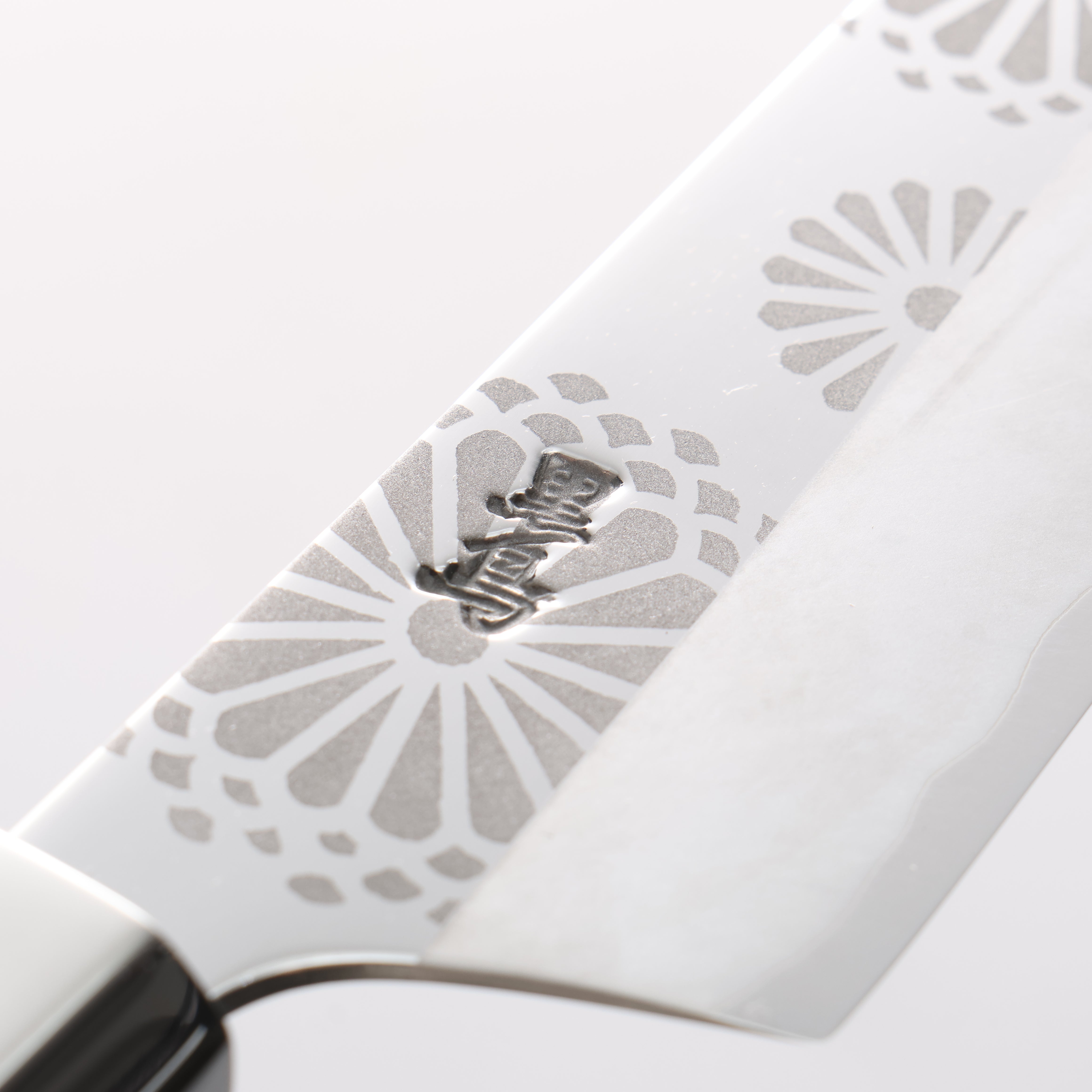 Kurotori Silver Steel No.3 Migaki Finished Petty-Utility 150mm Walnut Handle Kiku - Japanny - Best Japanese Knife