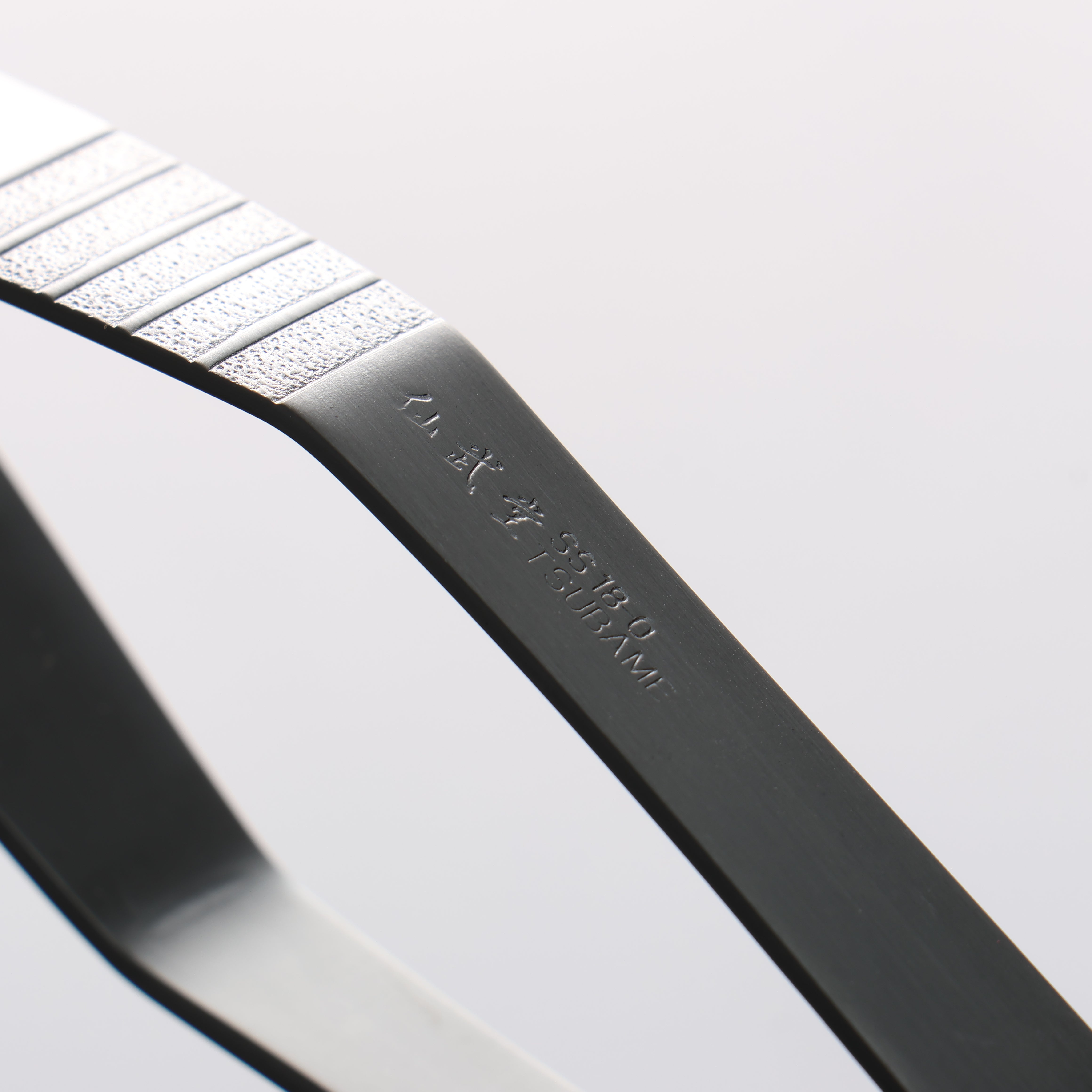 Angled (Kansai Style) Black Oxidized with anti-slip Steel Fishbone Tweezers 120mm - Japanny - Best Japanese Knife