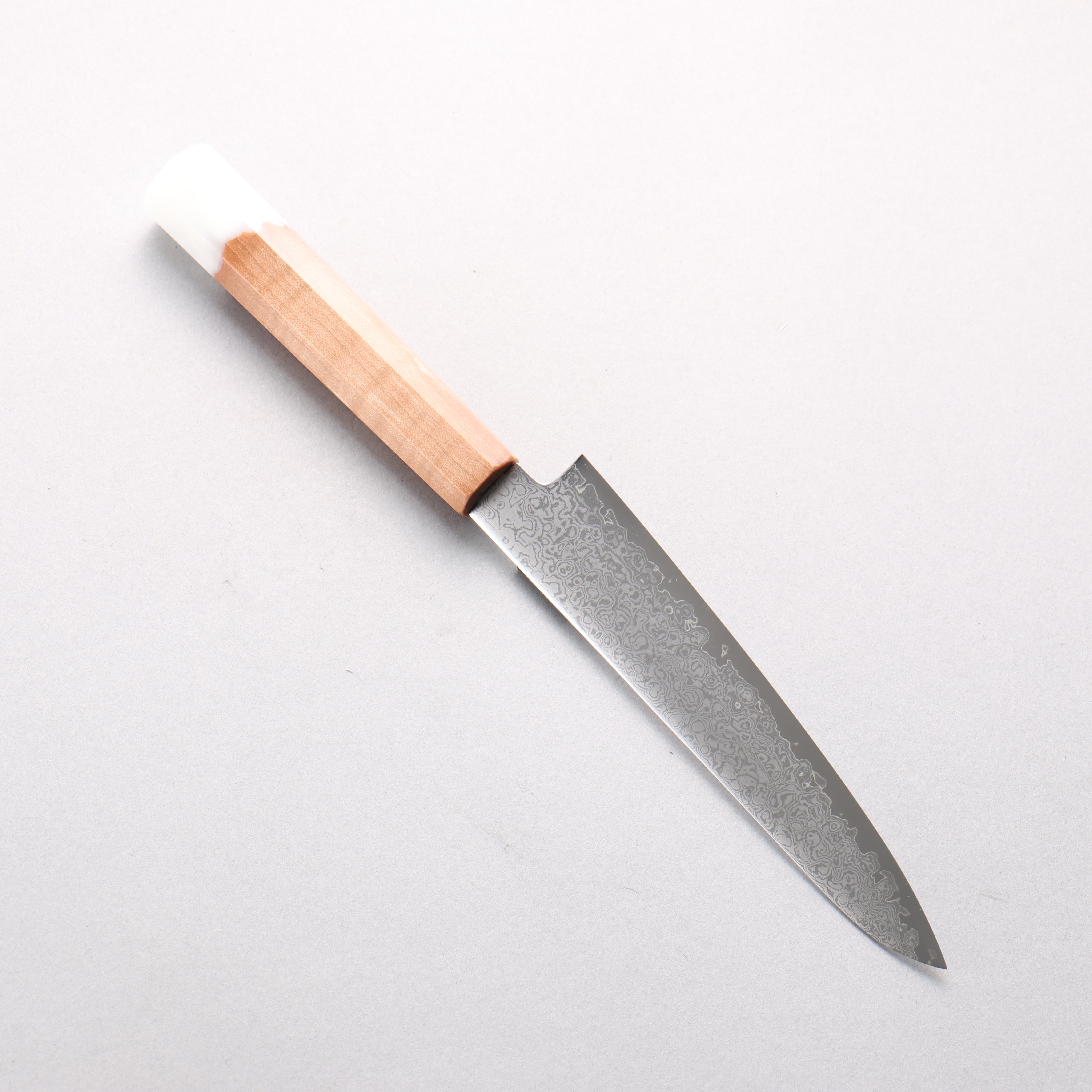 Seisuke VG10 Damascus Petty-Utility 150mm Maple with White Resin Handle - Japanny - Best Japanese Knife