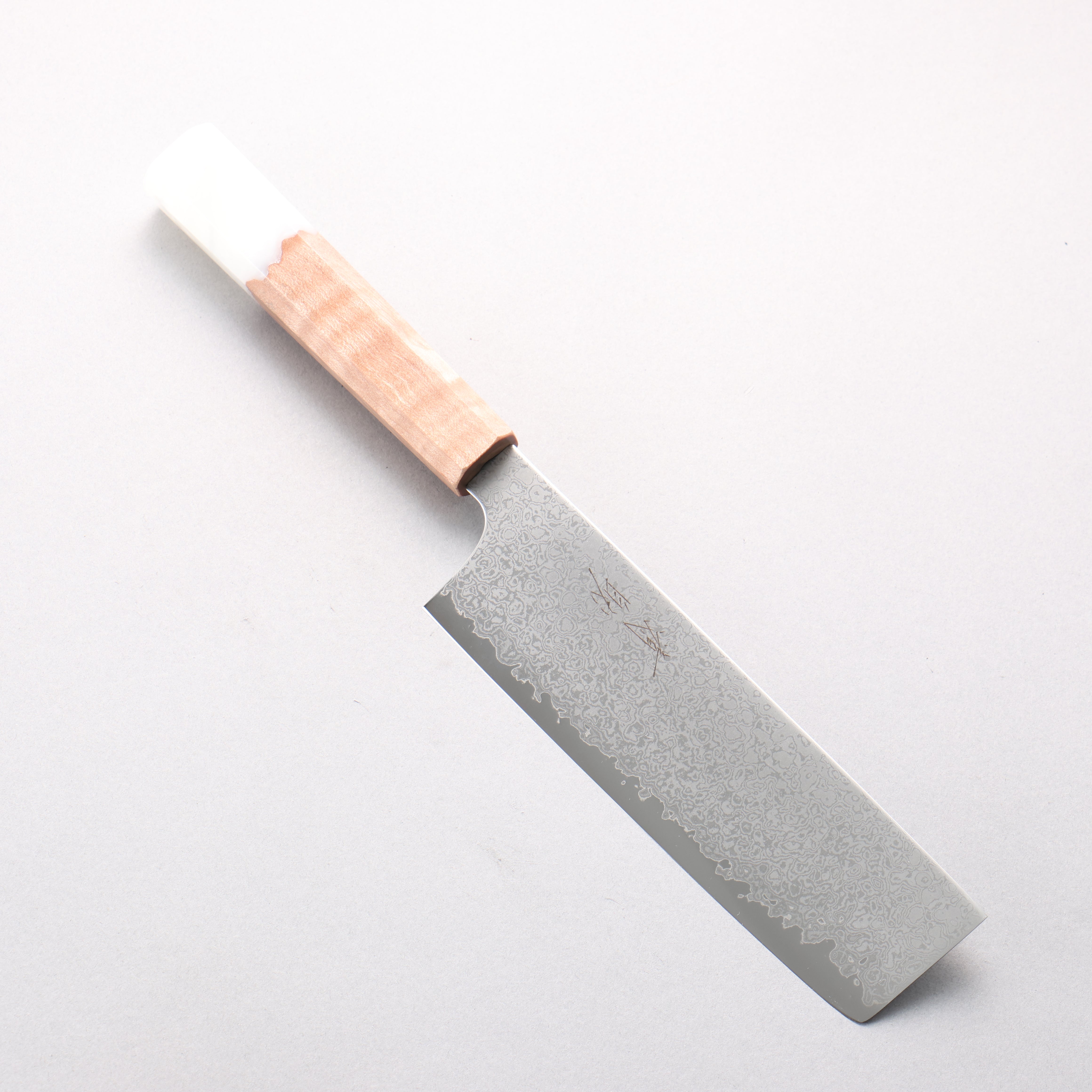 Seisuke VG10 Damascus Nakiri 165mm Maple with White Resin Handle - Japanny - Best Japanese Knife
