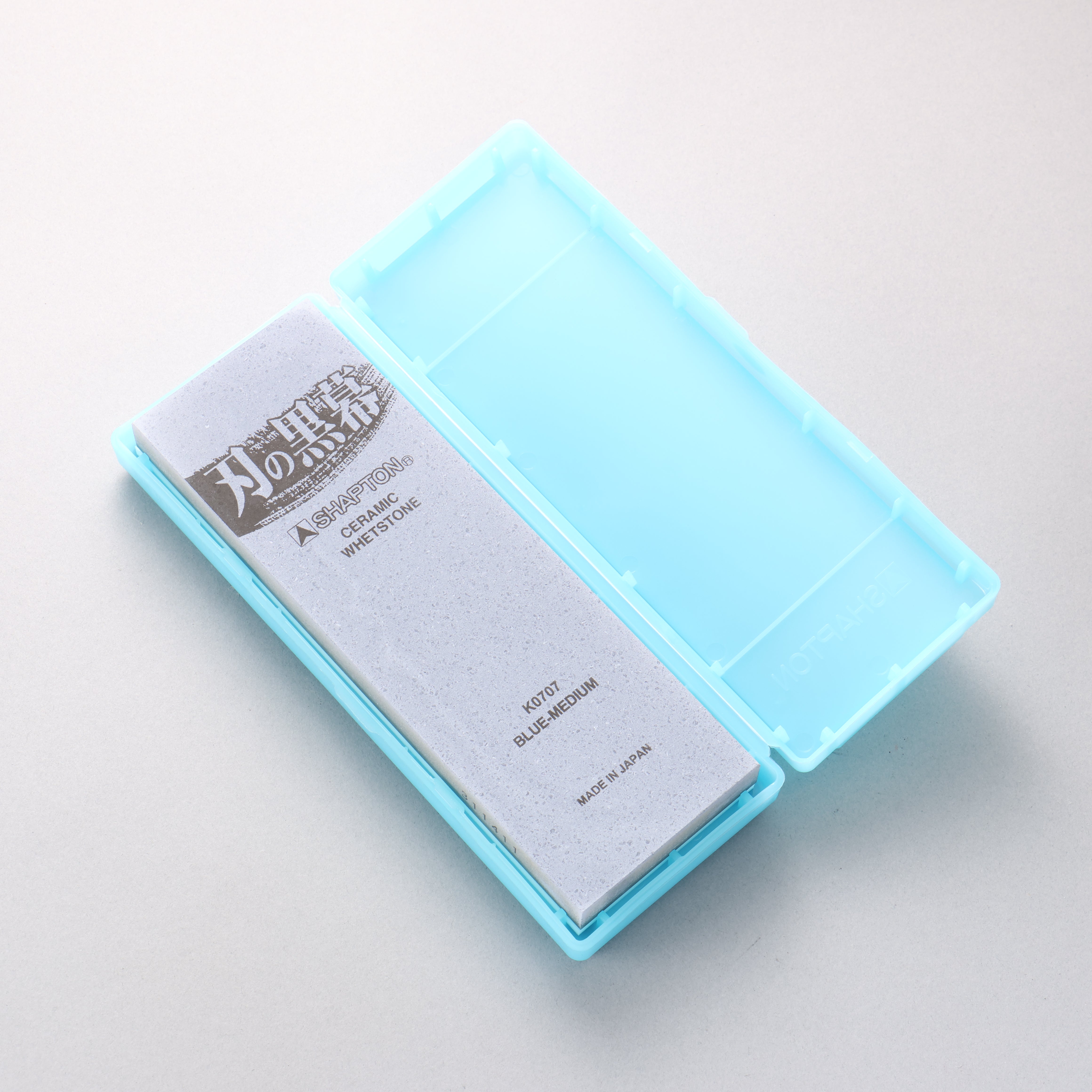 Shapton Kuromaku series Medium Sharpening Stone Blue-#1500 - Japanny - Best Japanese Knife