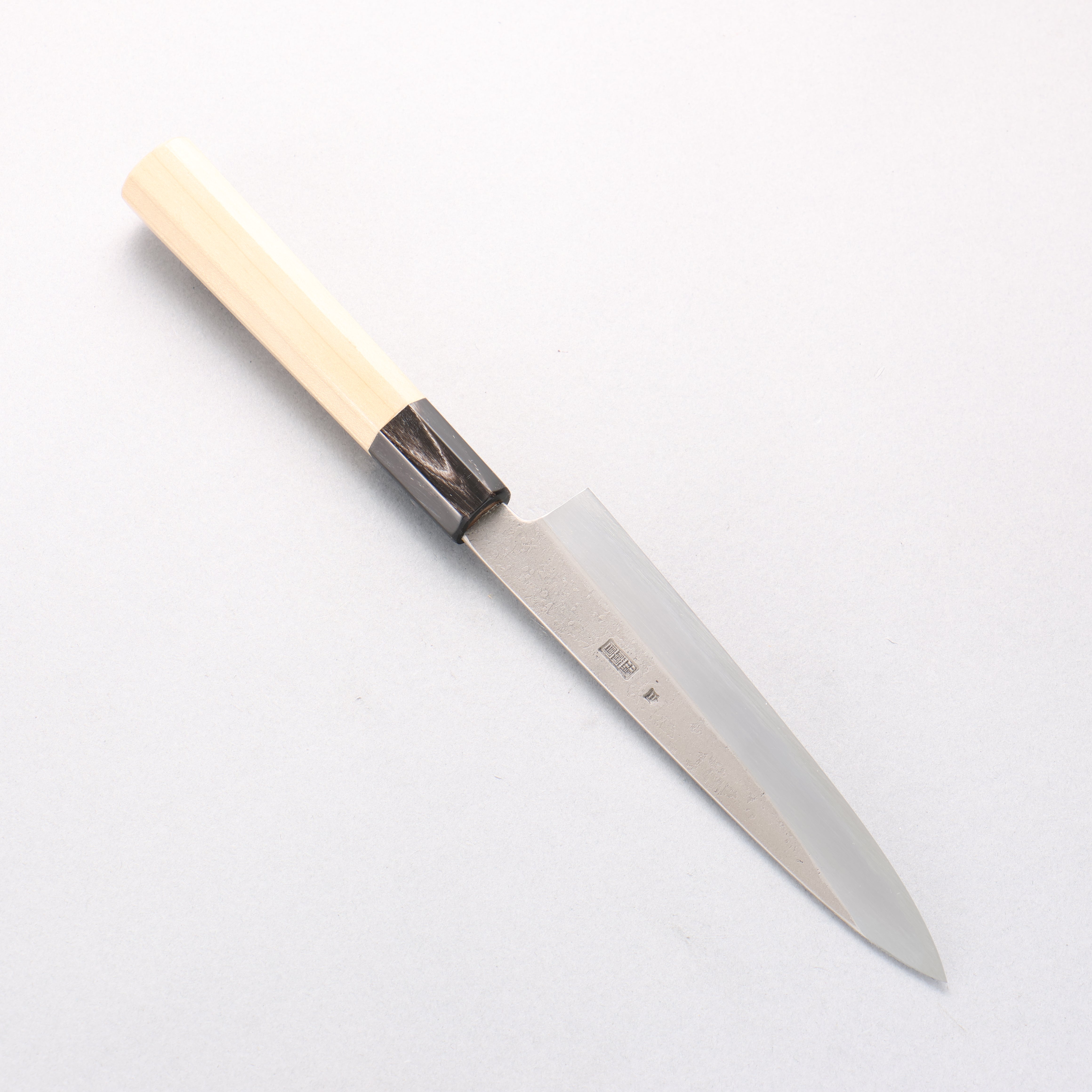 Kikuzuki White Steel No.2 Nashiji Petty-Utility 150mm Magnolia Handle