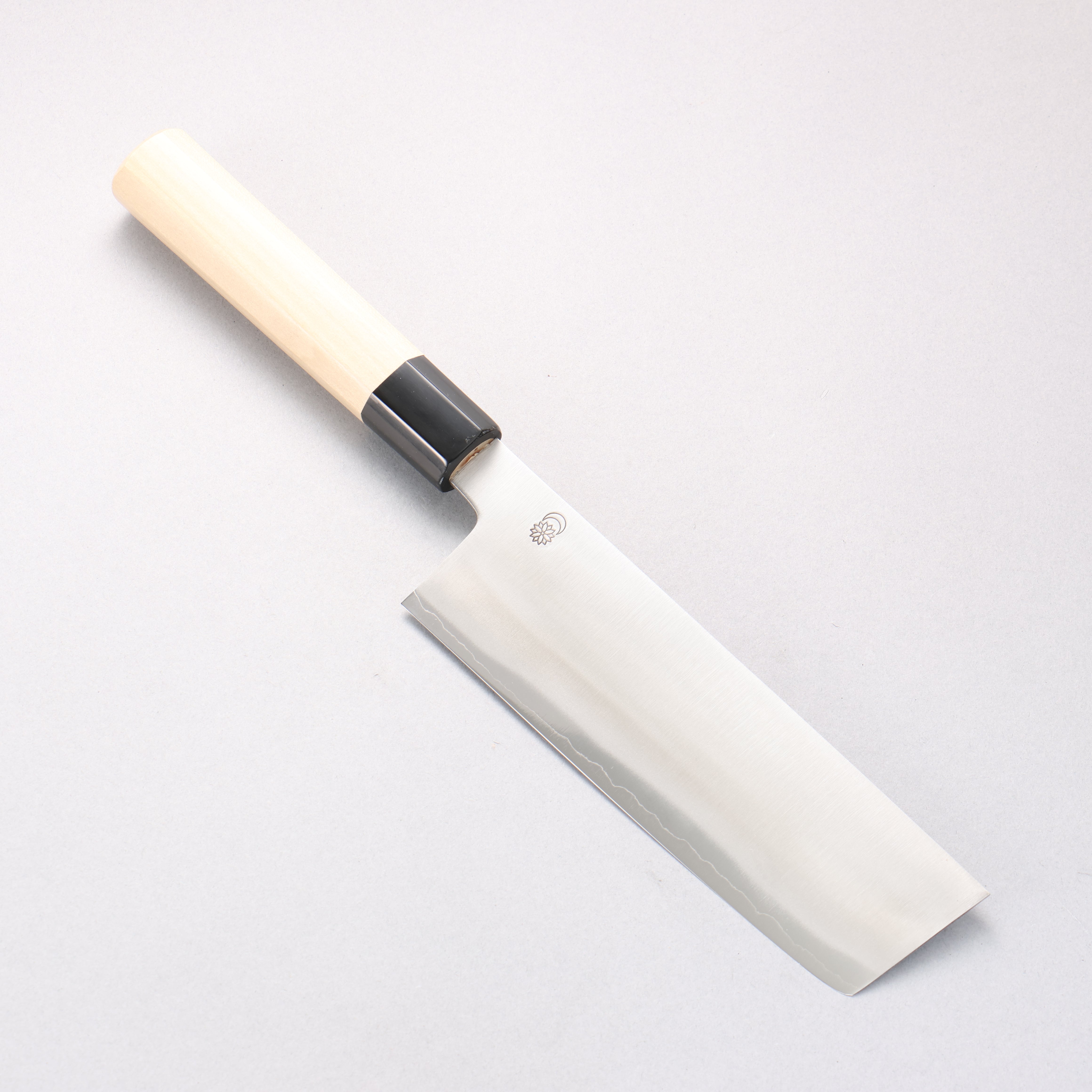 Kikuzuki Silver Steel No.3 Bokashi Nakiri  180mm Magnolia Handle