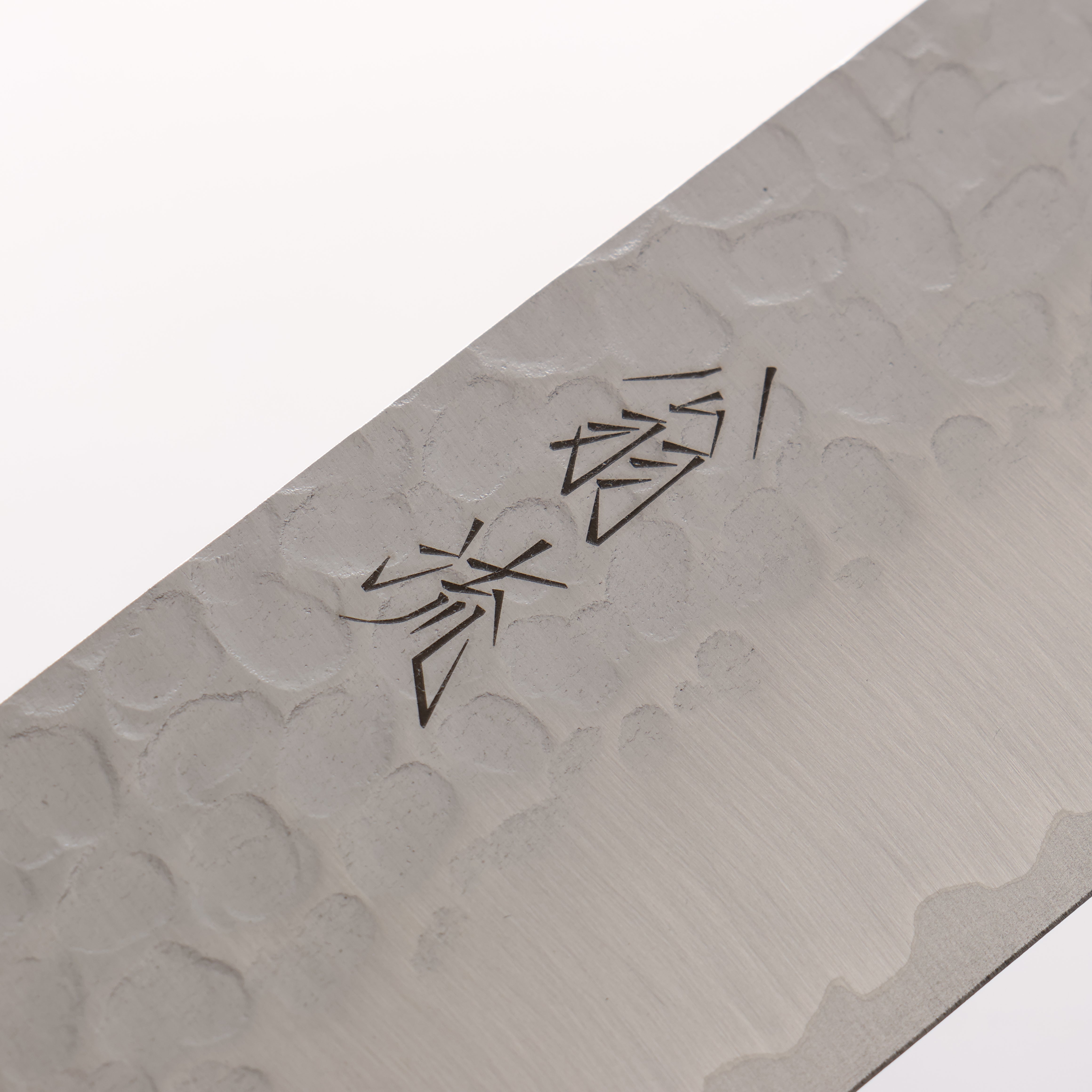 Oul VG10 Hammered Santoku 165mm Walnut Handle - Japanny - Best Japanese Knife