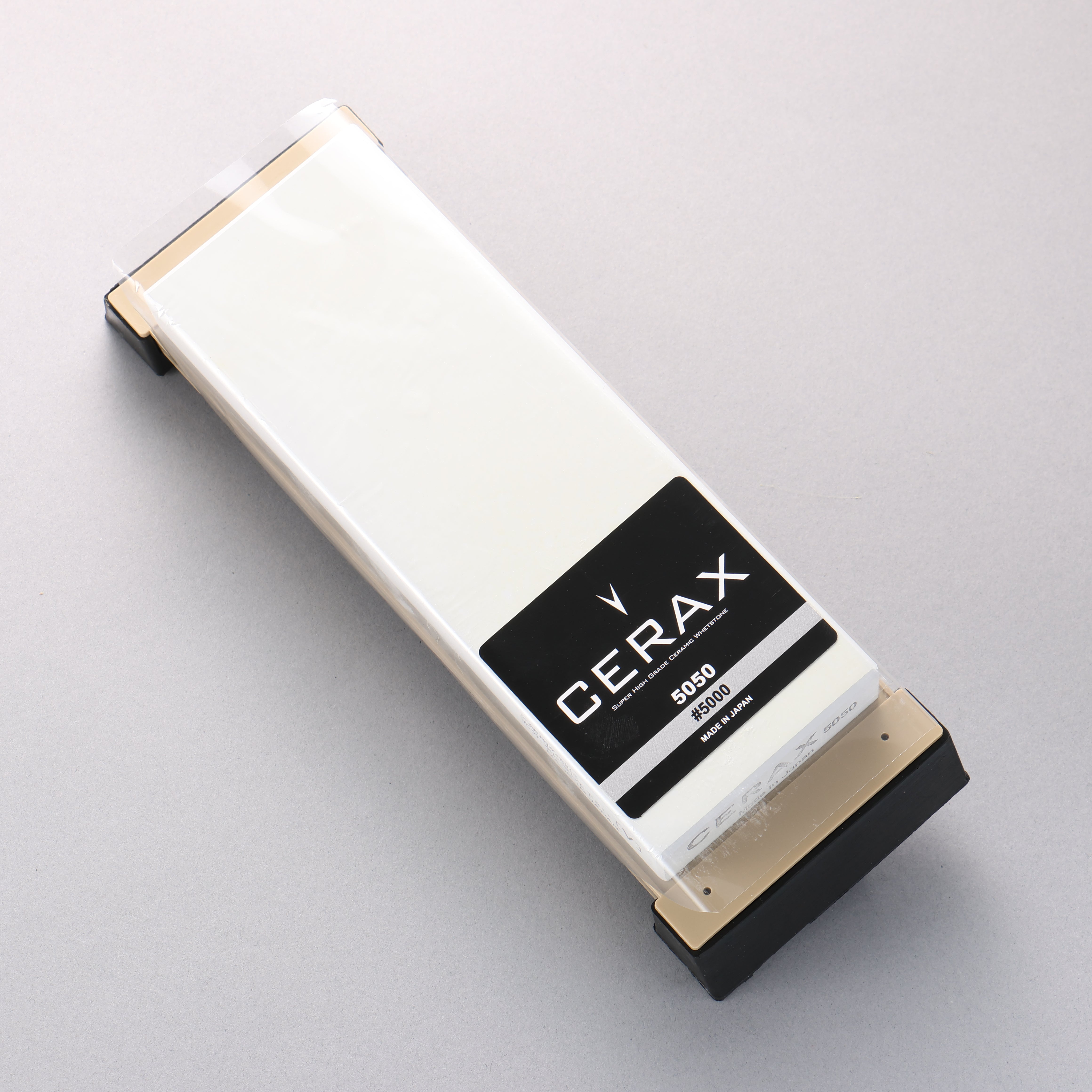 Suehiro CERAX 5050 Ceramic Fine Sharpening Stone with Plastic Base-#5000 - Japanny - Best Japanese Knife