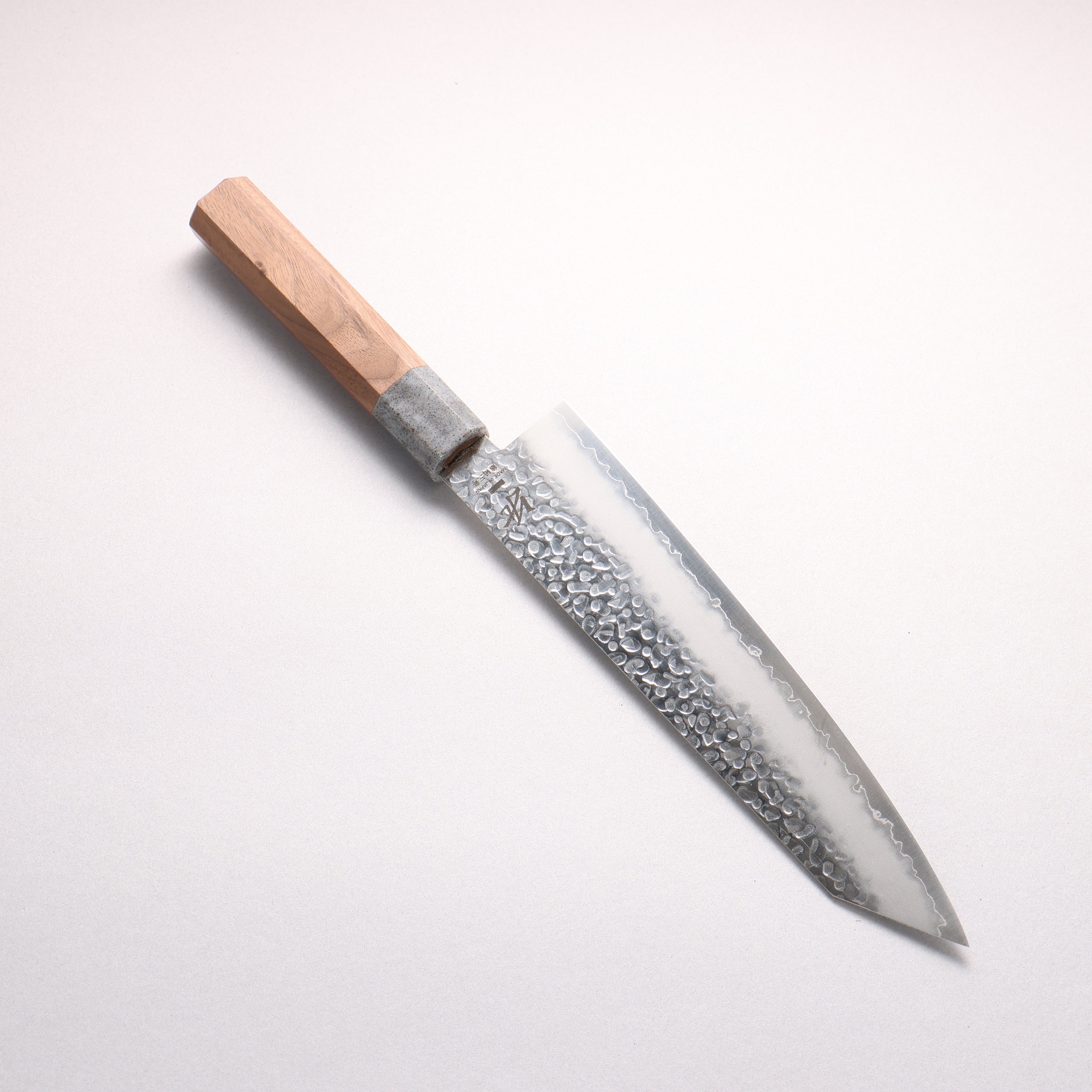 Seisuke Silver Steel No.3 Hammered Kiritsuke Gyuto 210mm Walnut (Ferrule: Grey Resin) Handle