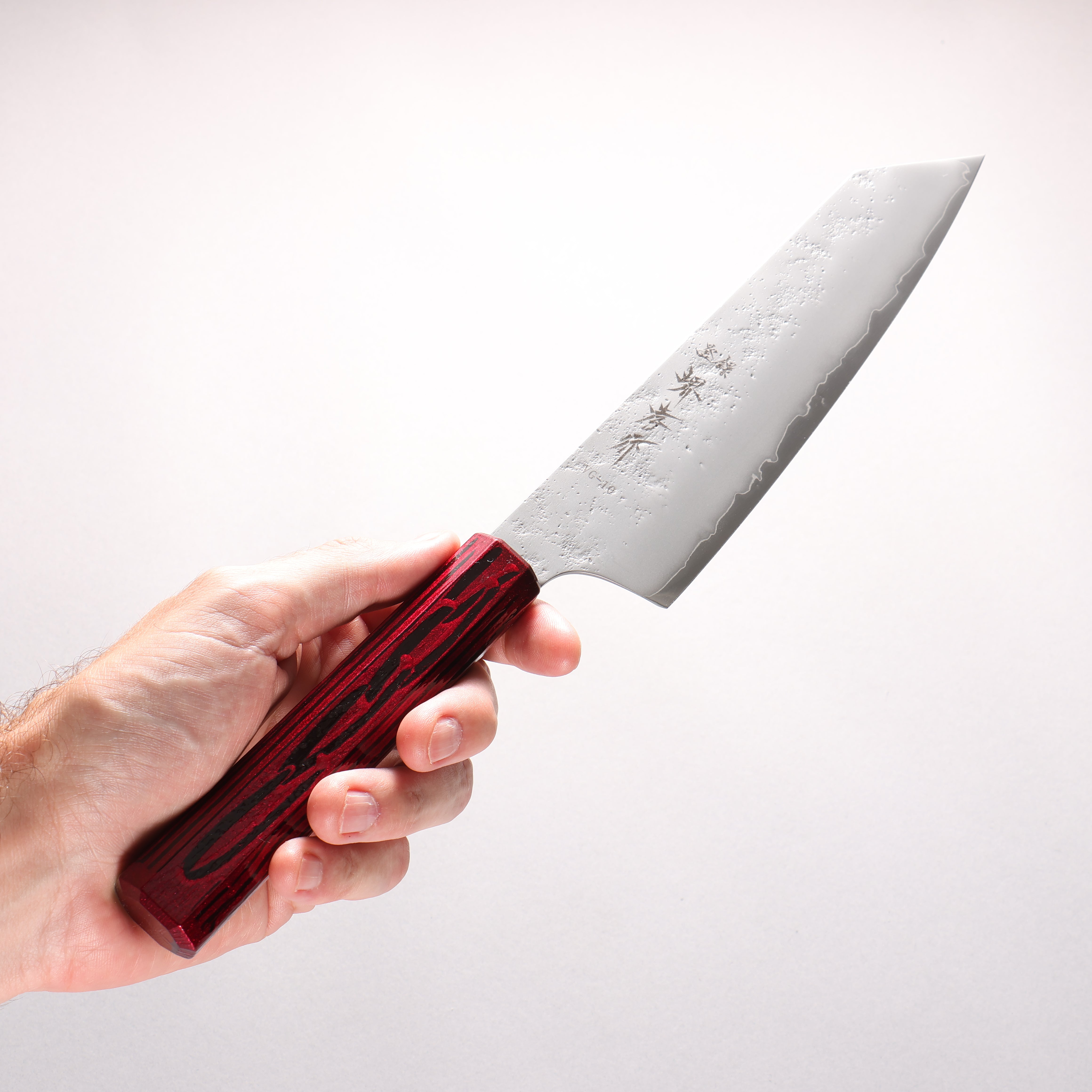 Sakai Takayuki Saikou VG10 Nashiji Kengata Gyuto 190mm Brilliant Red Lacquer Color Handle