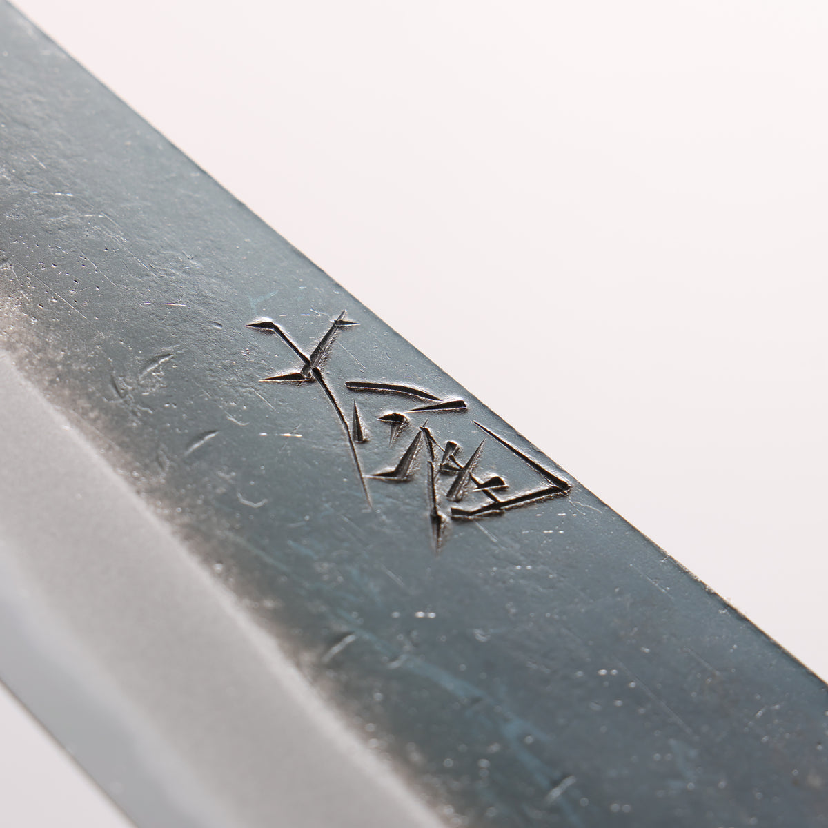 Yuma Oba Blue Steel No.2 Black Finished Santoku 165mm Cat Shaped Ceramic Handle - Japanny - Best Japanese Knife