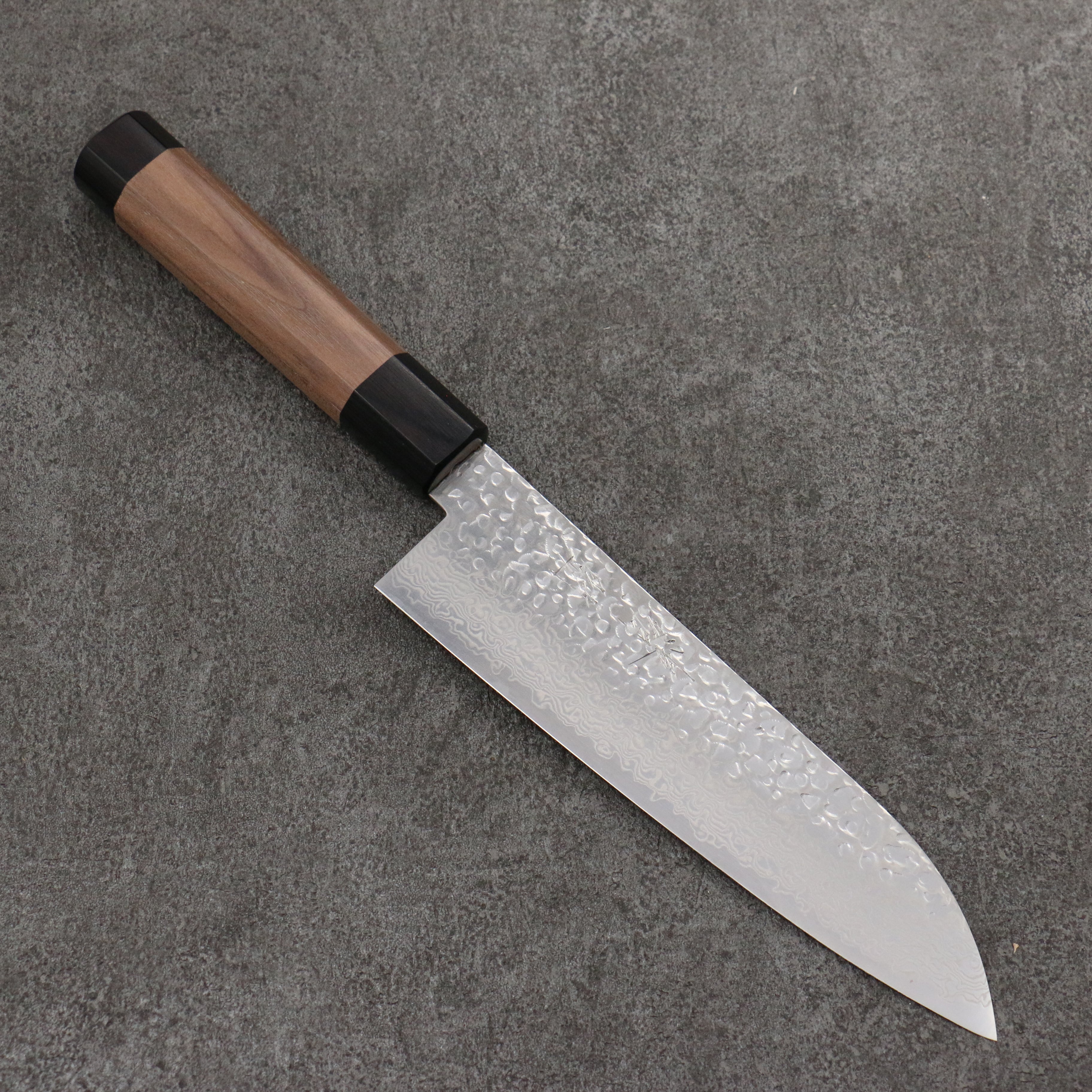 Seisuke Silver Steel No.3 Hammered Damascus Santoku  180mm Walnut(With Double Black Pakka wood) Handle - Japanny - Best Japanese Knife