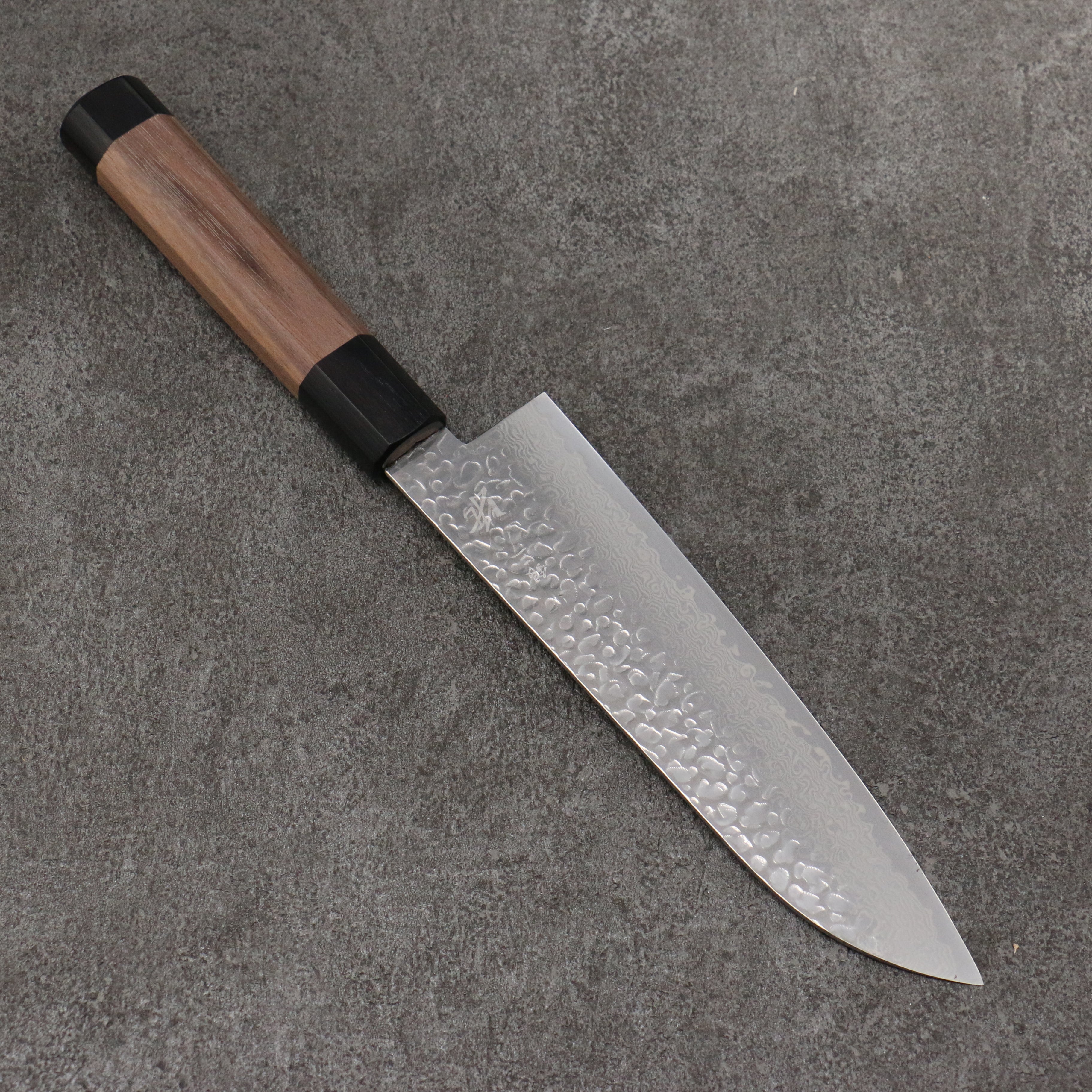 Seisuke Silver Steel No.3 Hammered Damascus Santoku  180mm Walnut(With Double Black Pakka wood) Handle - Japanny - Best Japanese Knife